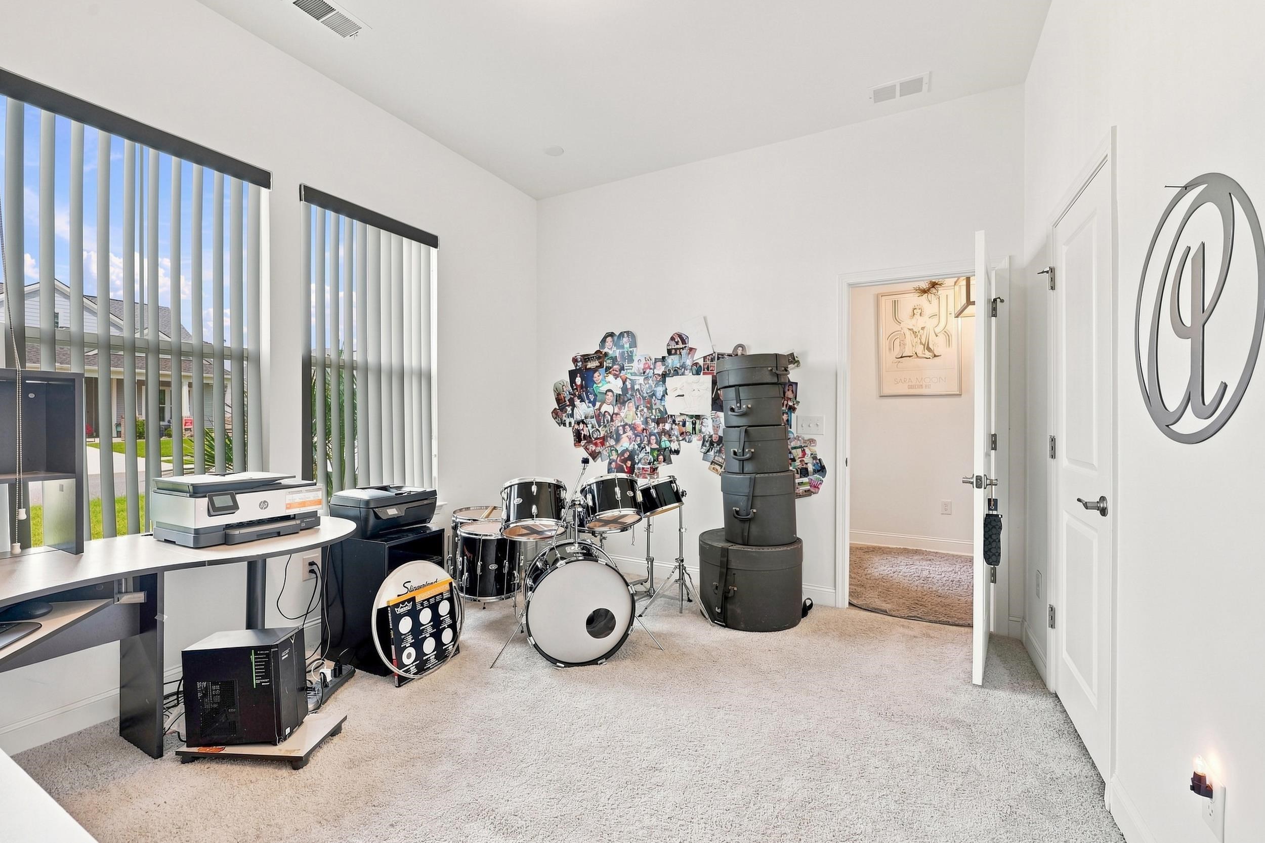 506 Bumble Circle Property Photo 27