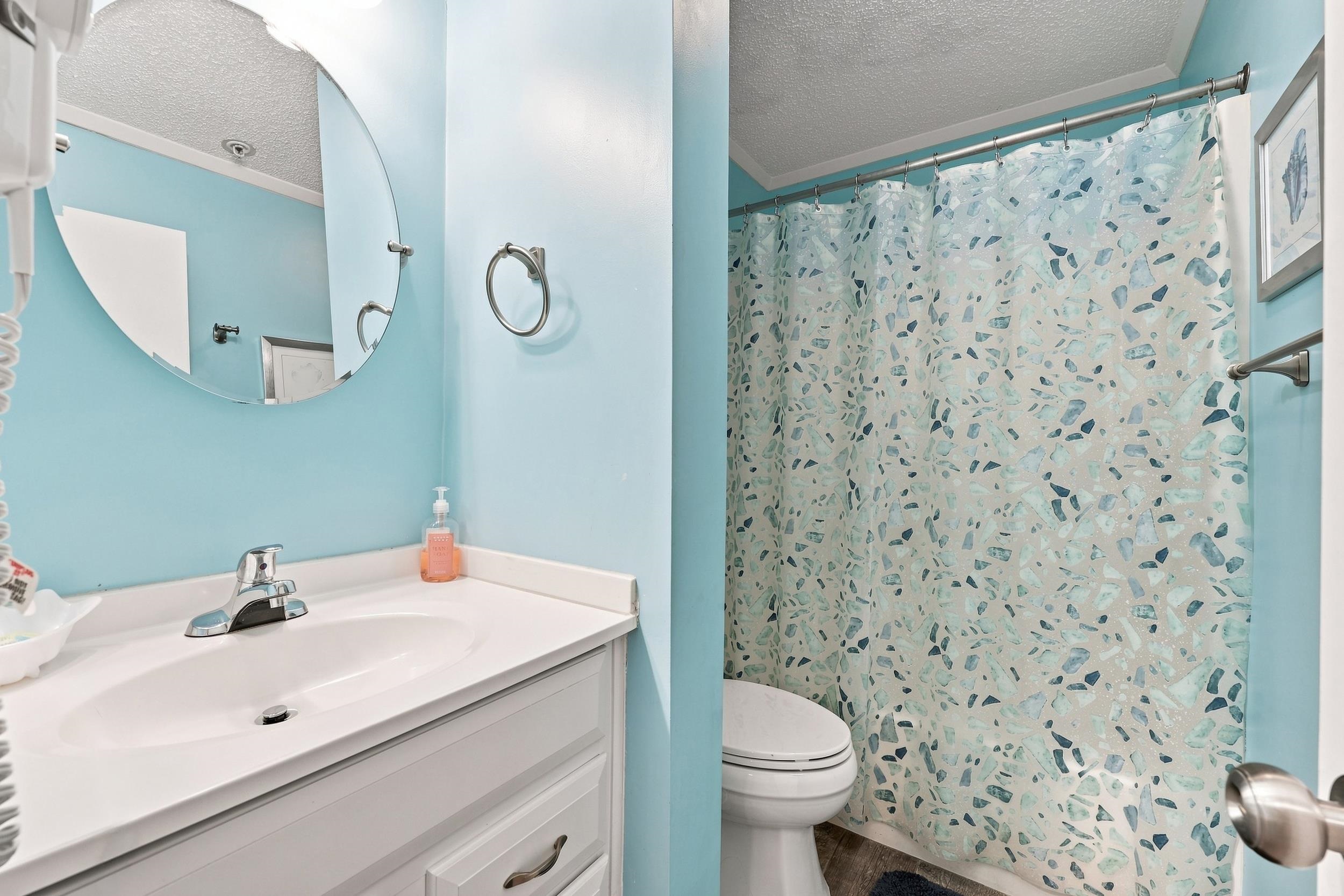 415 Ocean Creek Dr. Property Photo 20
