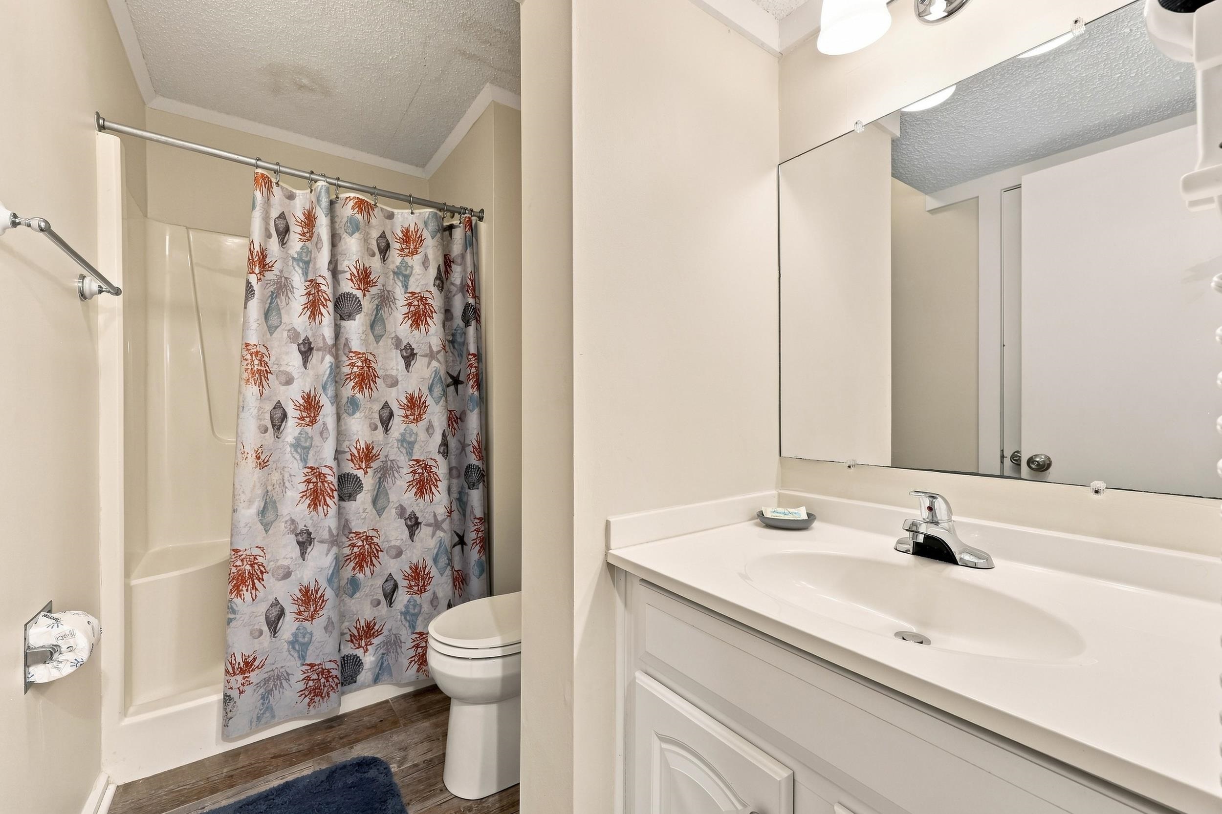 415 Ocean Creek Dr. Property Photo 23