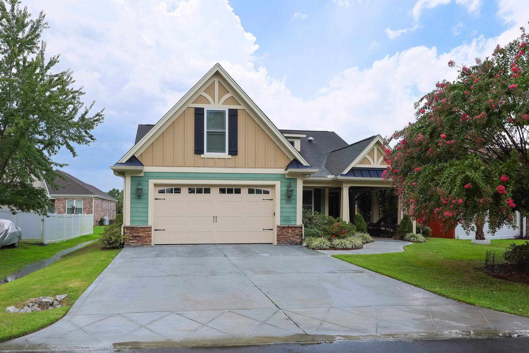 4228 Ravenwood Dr.