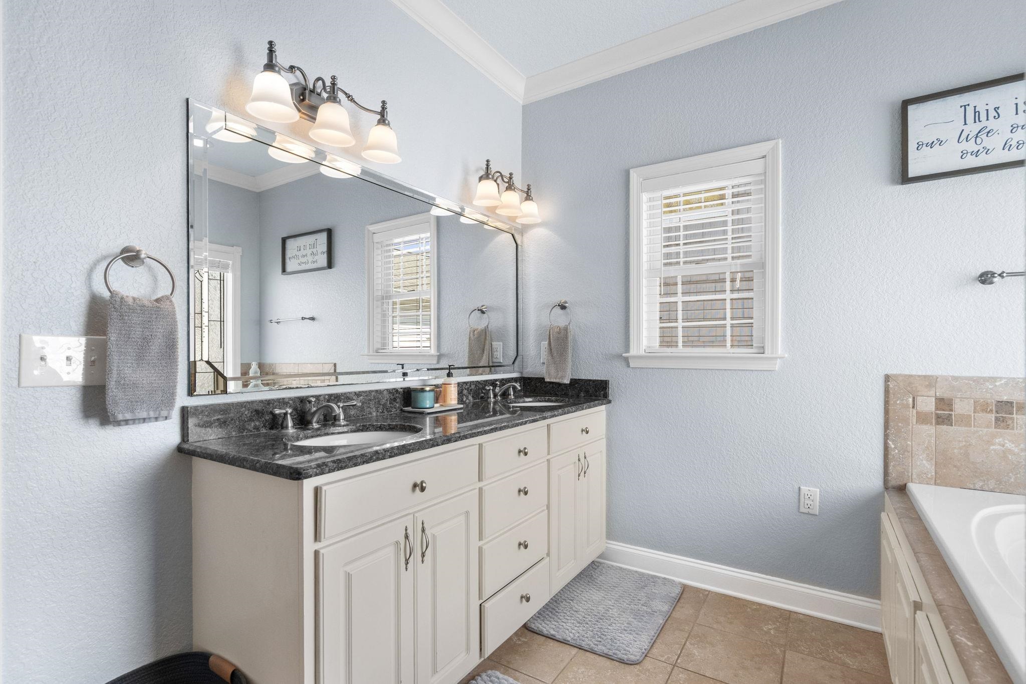 6001-8022 S Kings Highway Property Photo 36
