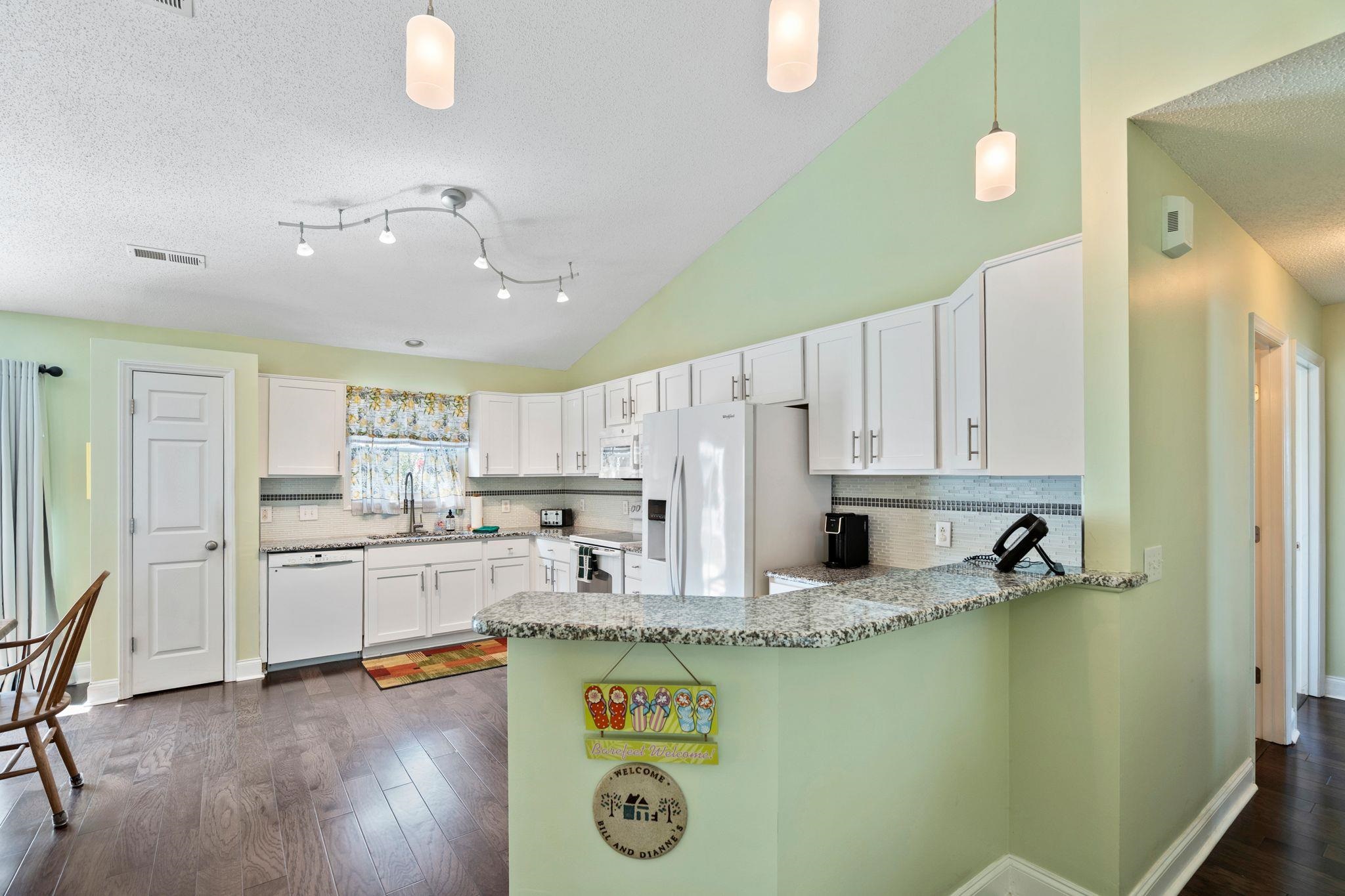 407 Coco Plum Ct. Property Photo 4