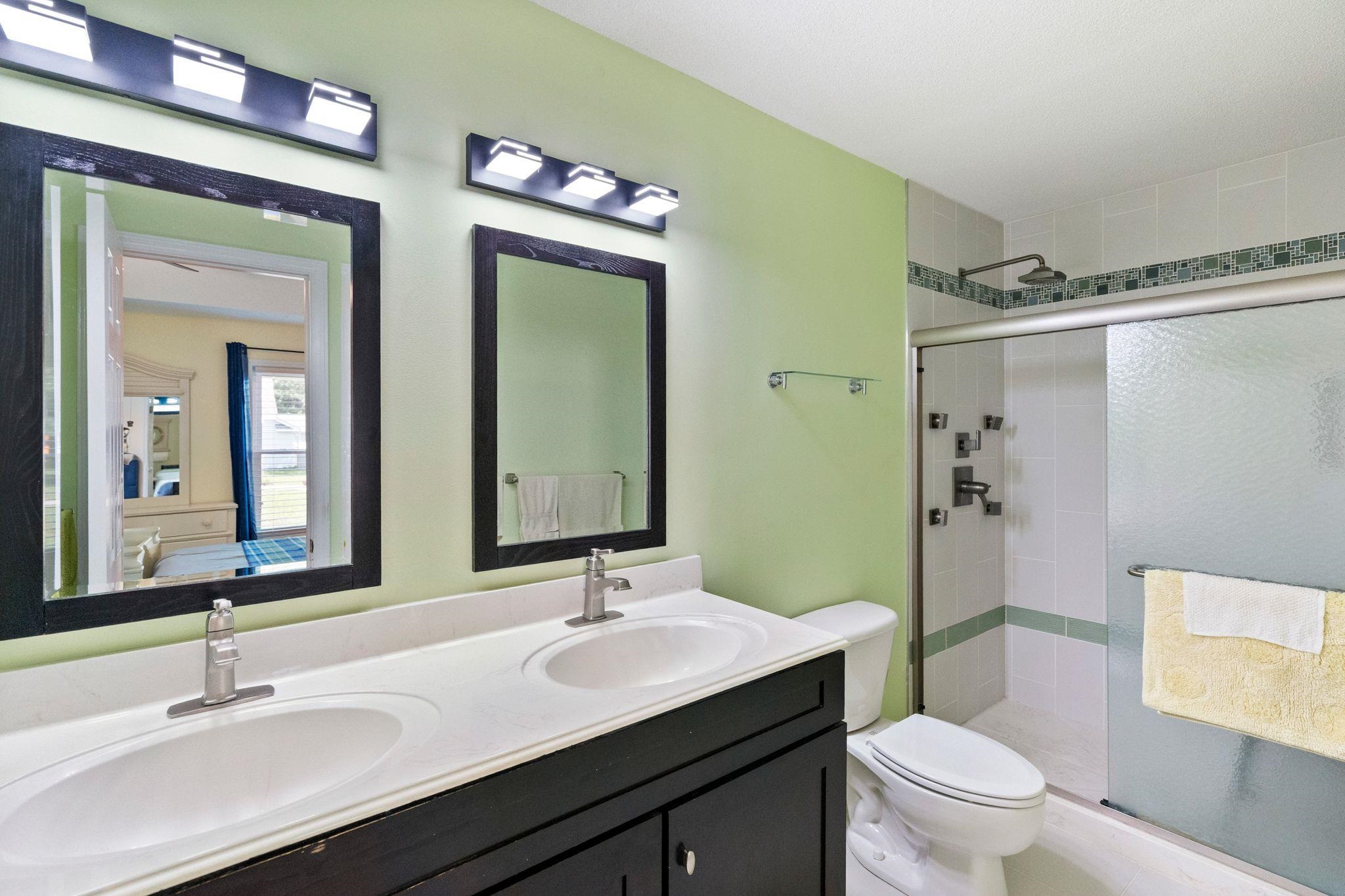 407 Coco Plum Ct. Property Photo 6