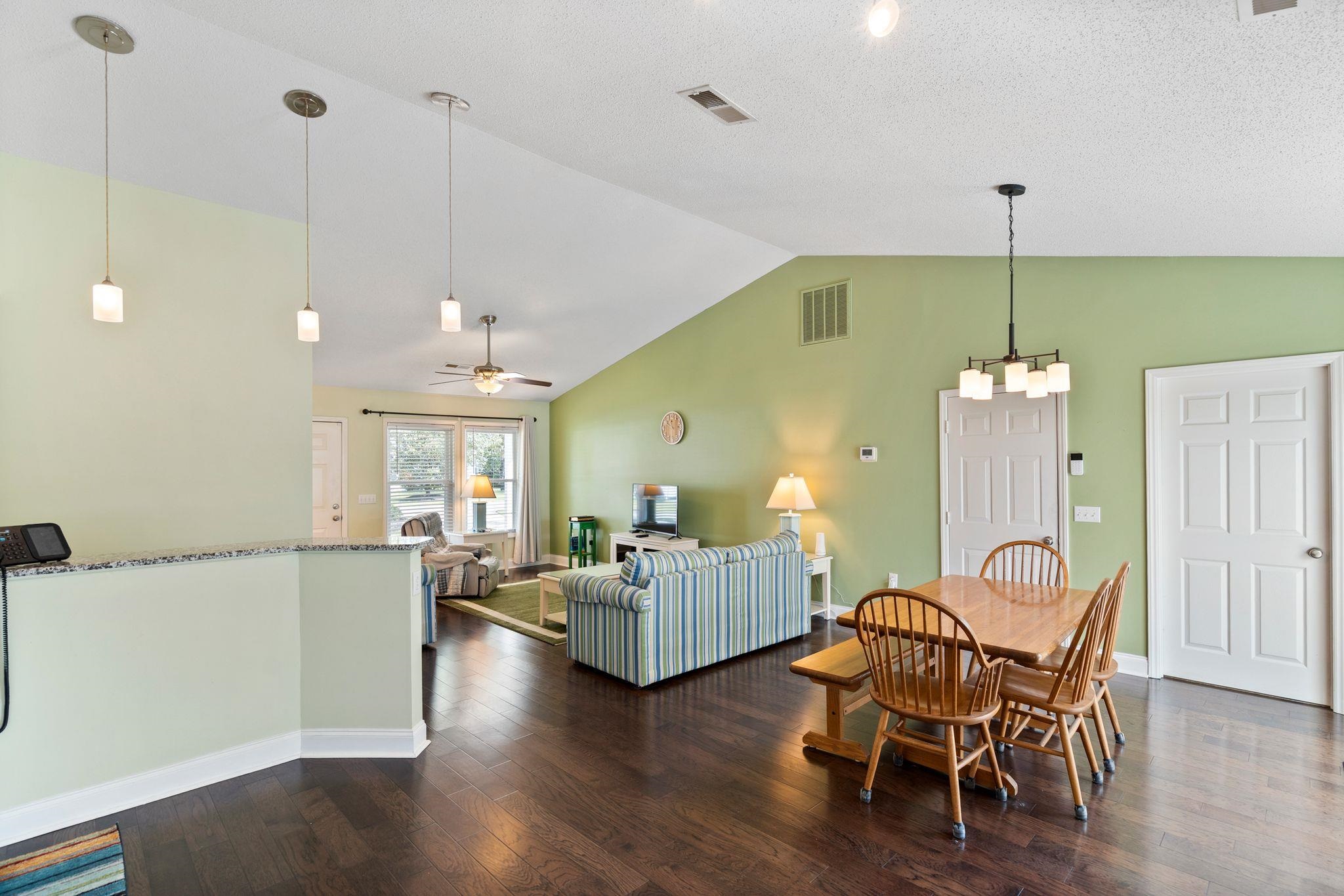 407 Coco Plum Ct. Property Photo 13