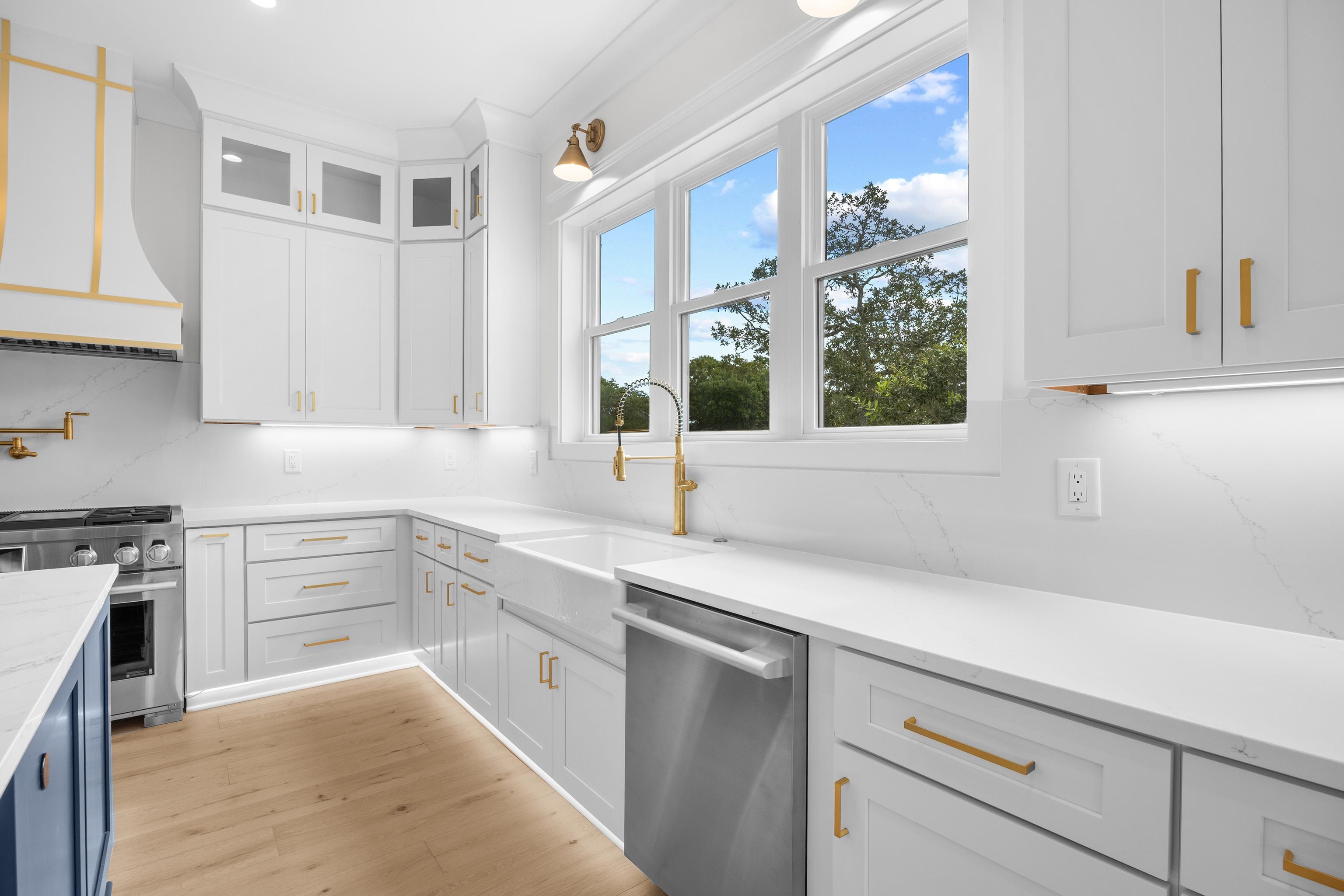 165 Melton Ave. Property Photo 10
