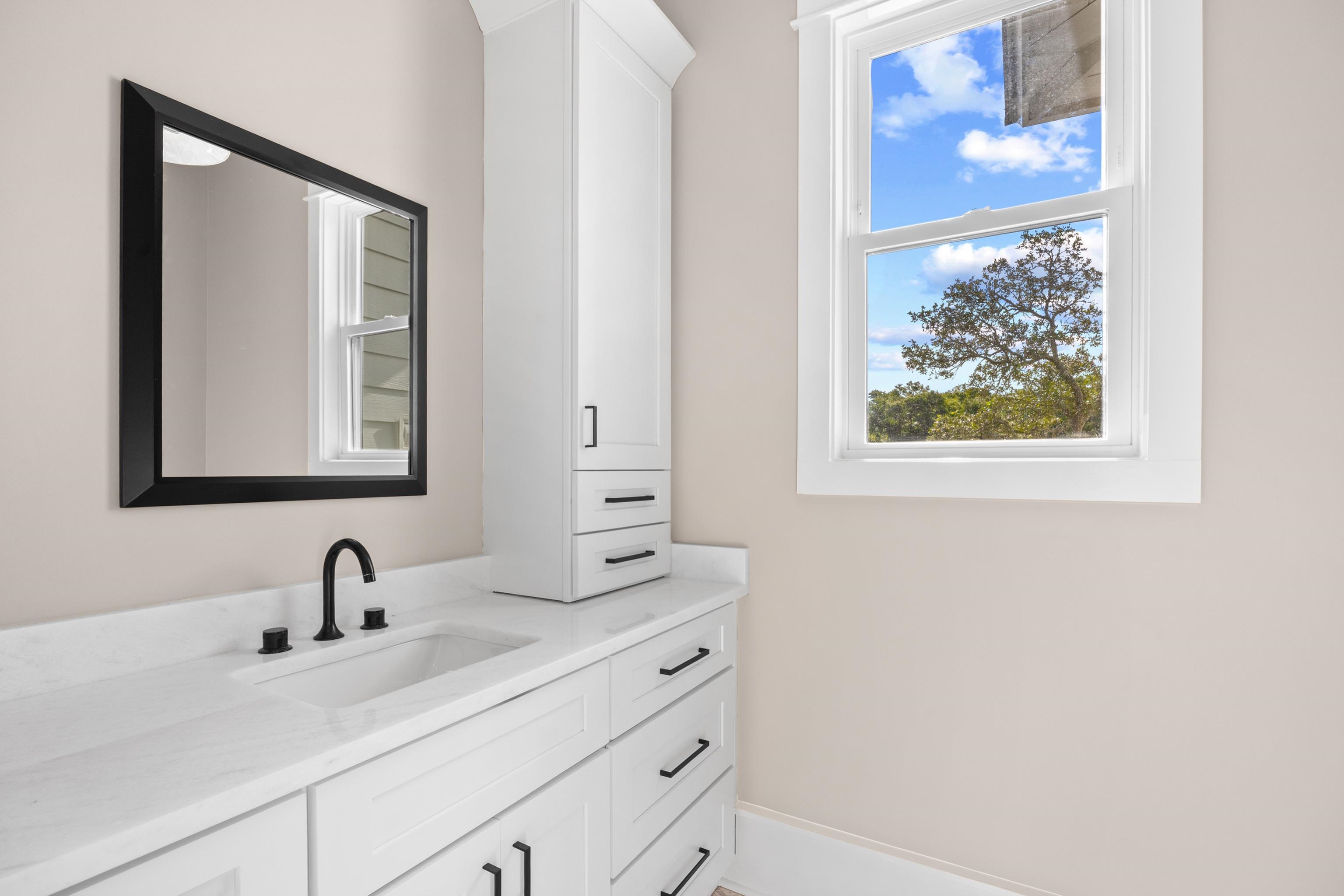 165 Melton Ave. Property Photo 24