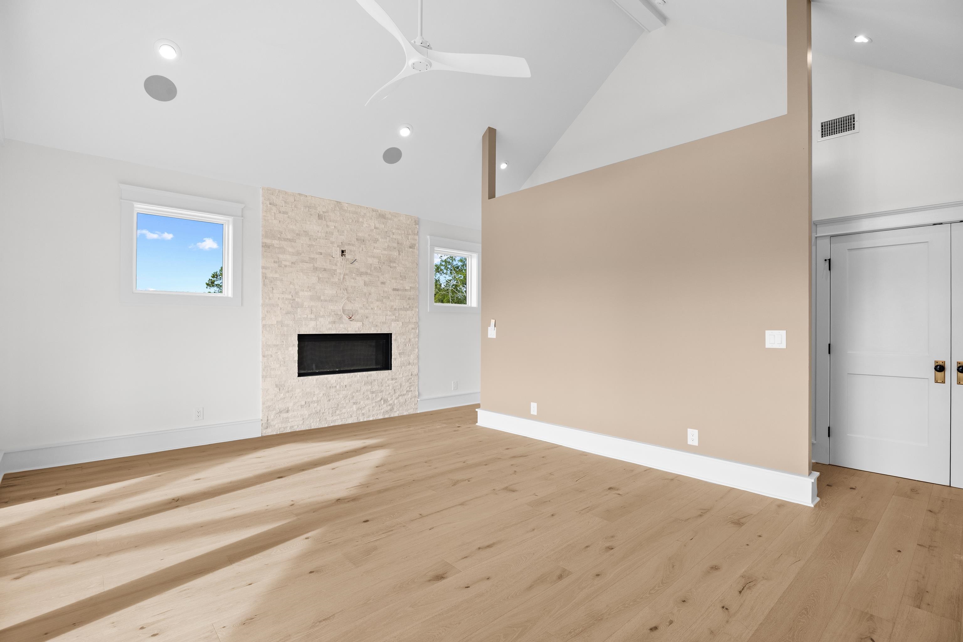 165 Melton Ave. Property Photo 28