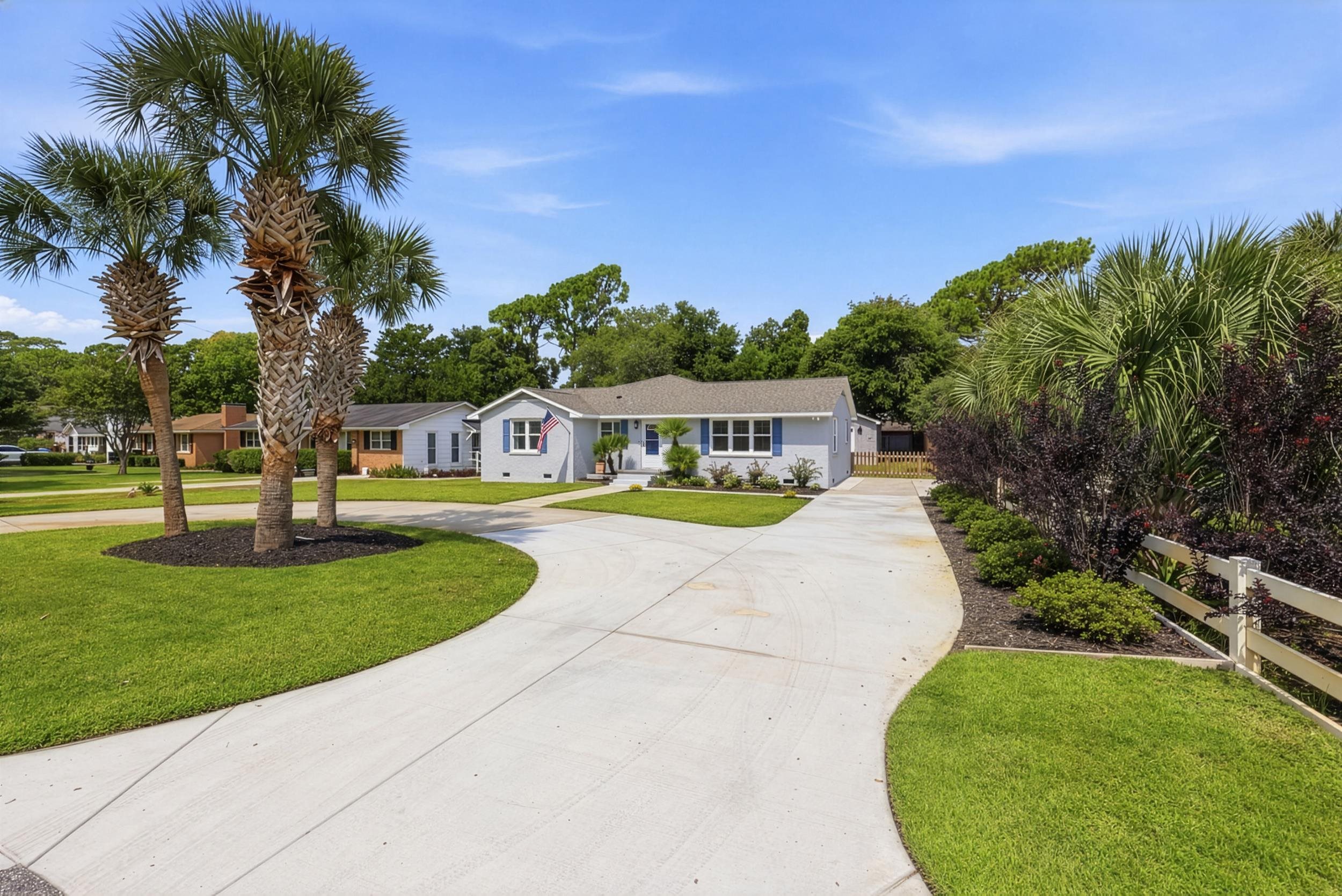 7711 Woodland Dr. Property Photo 5