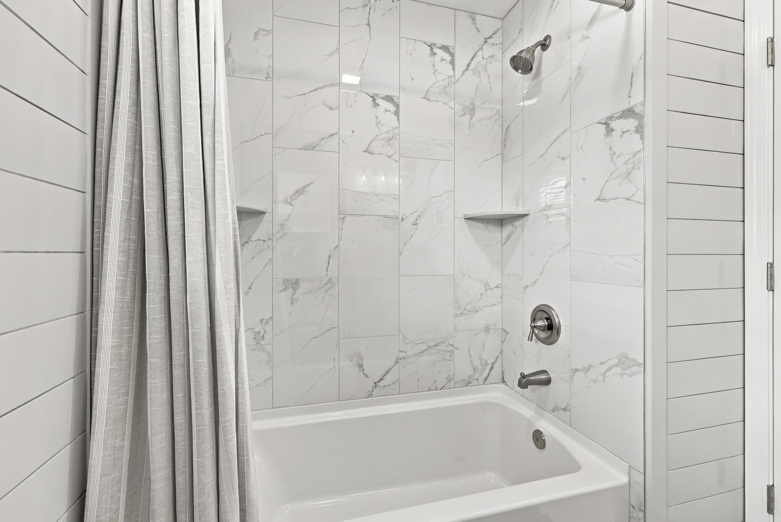 7711 Woodland Dr. Property Photo 33