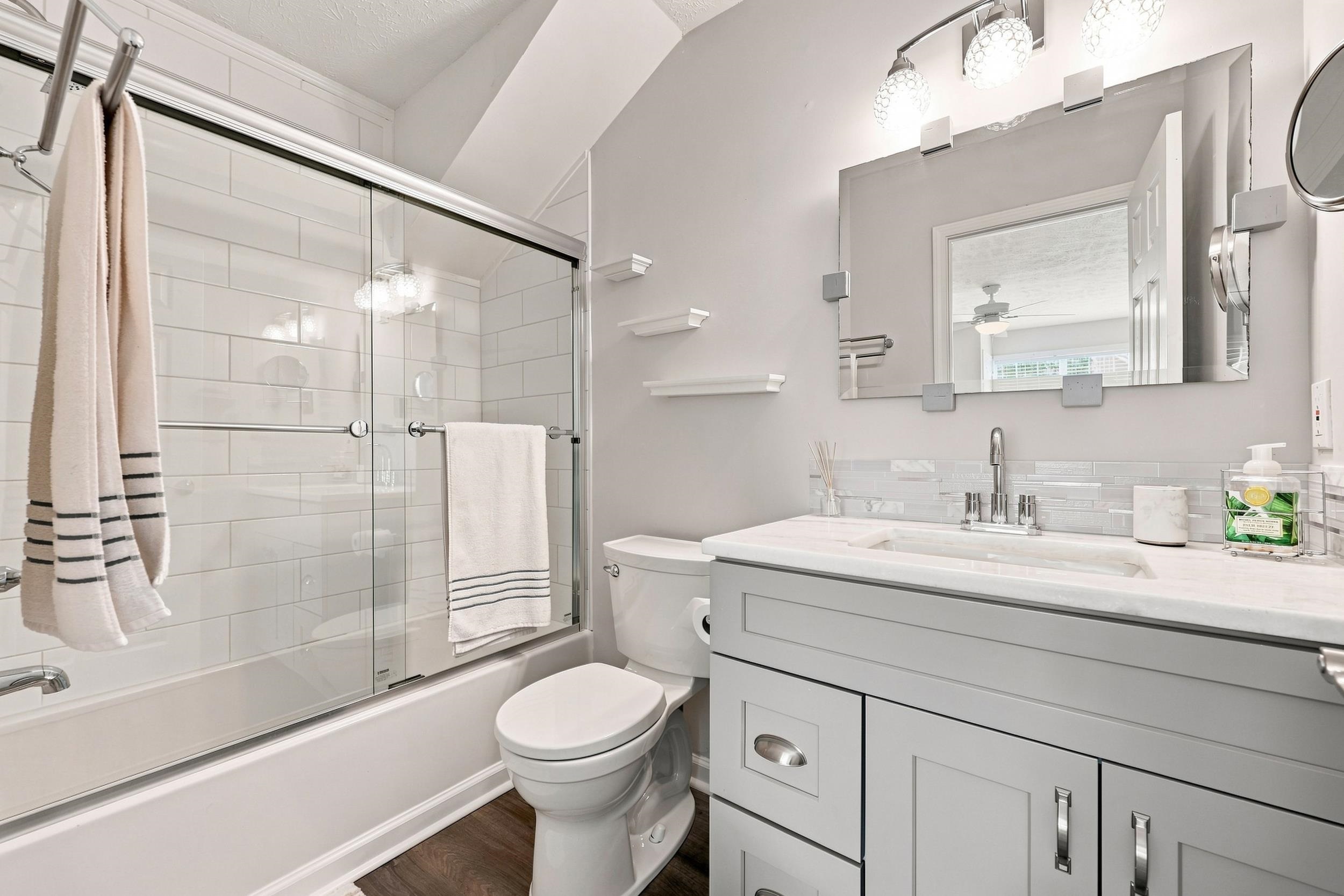 4545 Lighthouse Dr. Property Photo 18