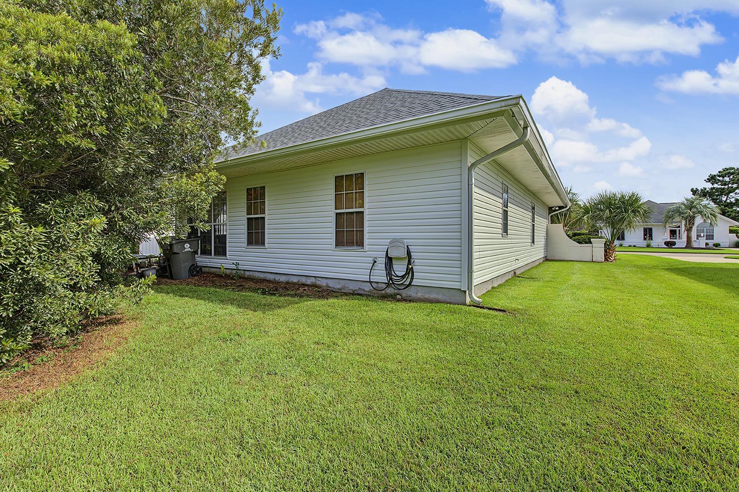 9915 Largo Ct. Property Photo 40