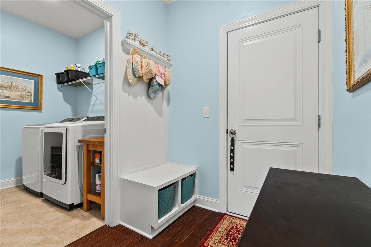 165 Bucky Loop Property Photo 36