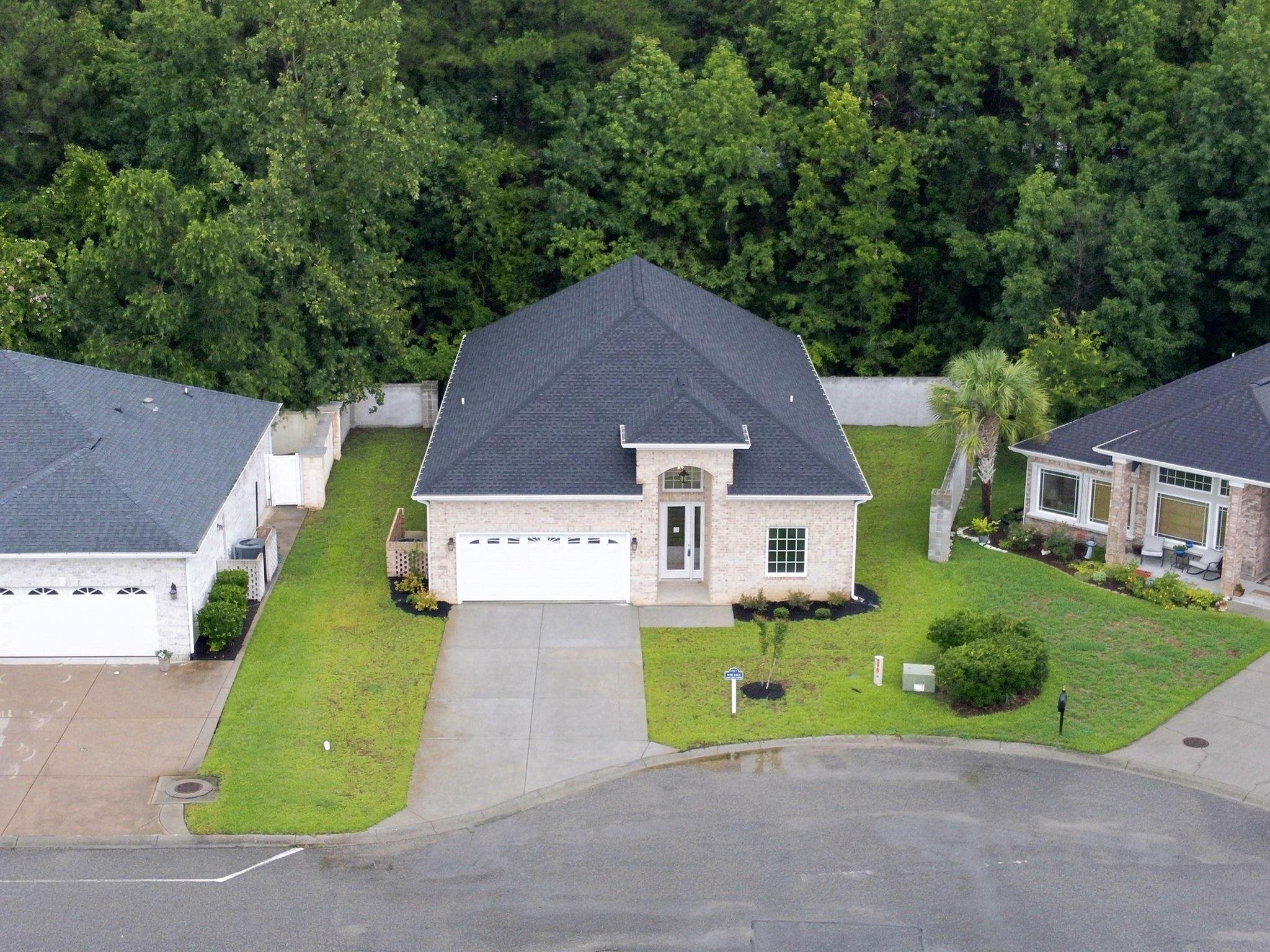 329 Waterfall Circle Property Photo 3
