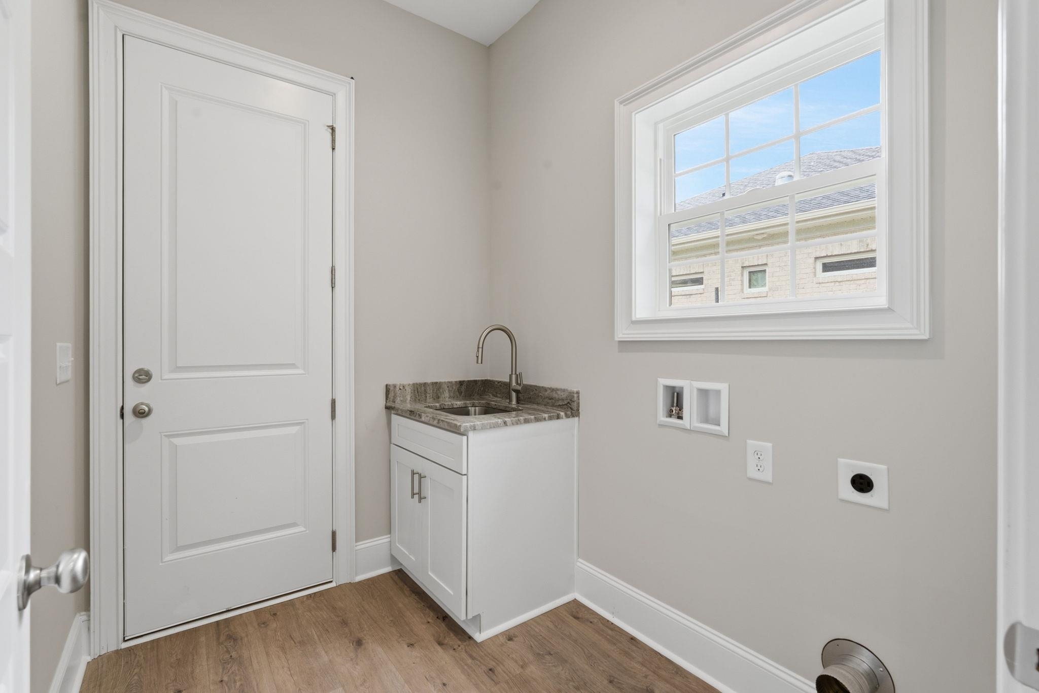 329 Waterfall Circle Property Photo 24