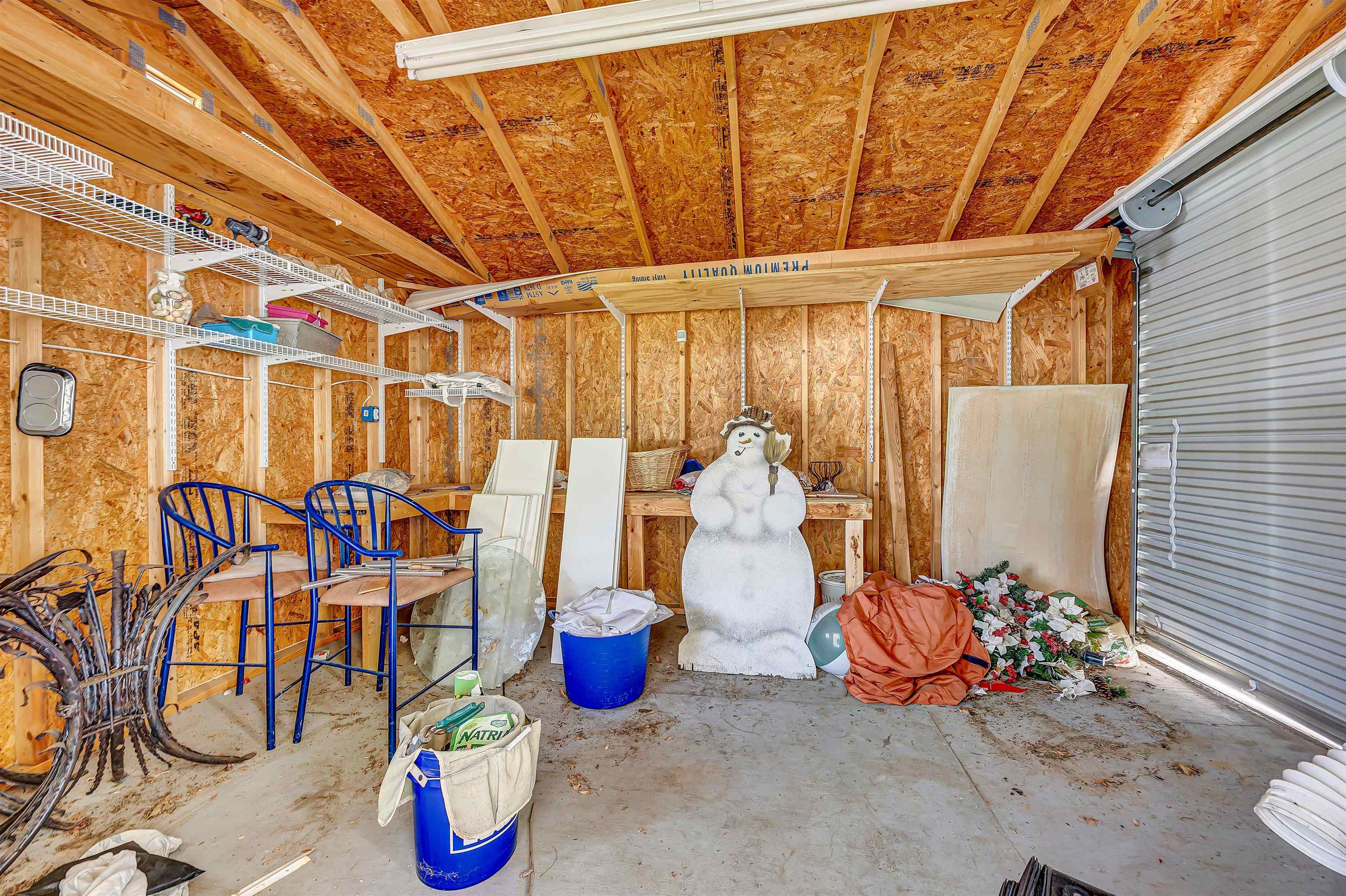 512 Hyacinth Dr. Property Photo 22