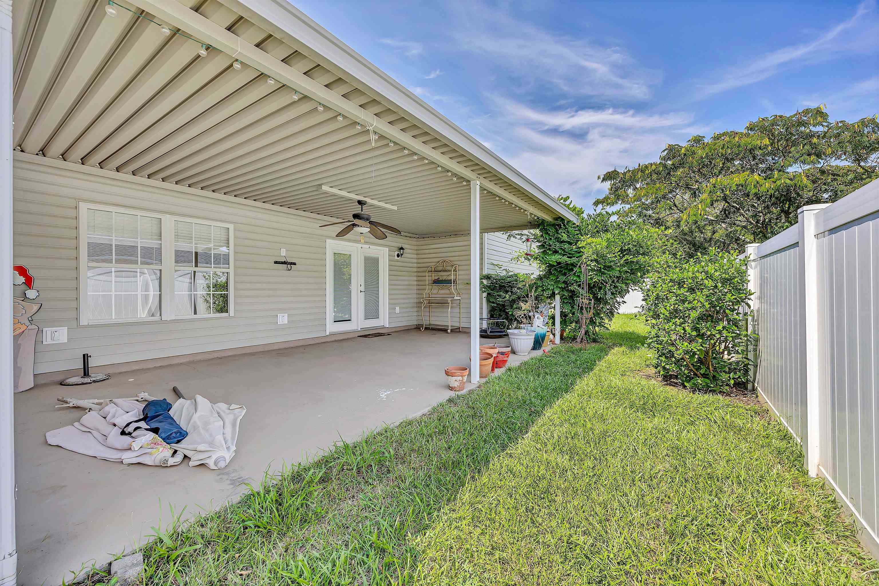 512 Hyacinth Dr. Property Photo 23
