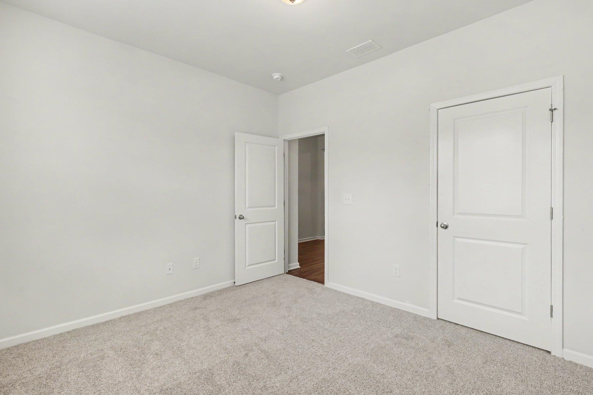 124 Rialto Dr. Property Photo 19