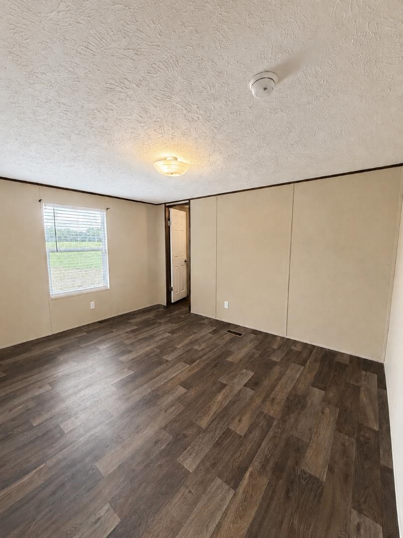 1112 Millers Rd. Property Photo 23