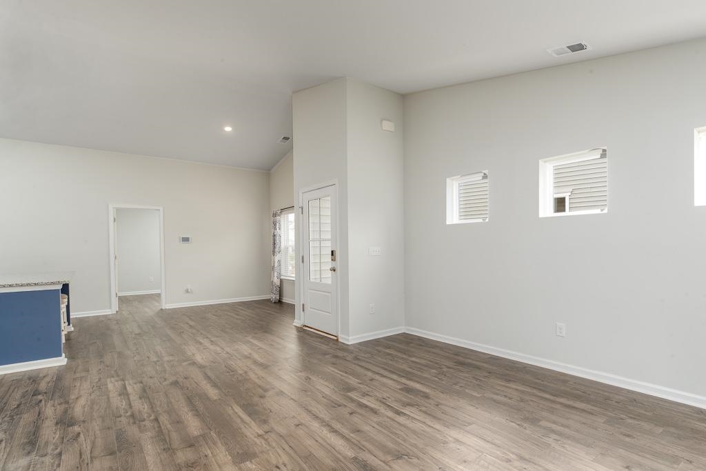 1843 Berkley Village Loop Property Photo 13