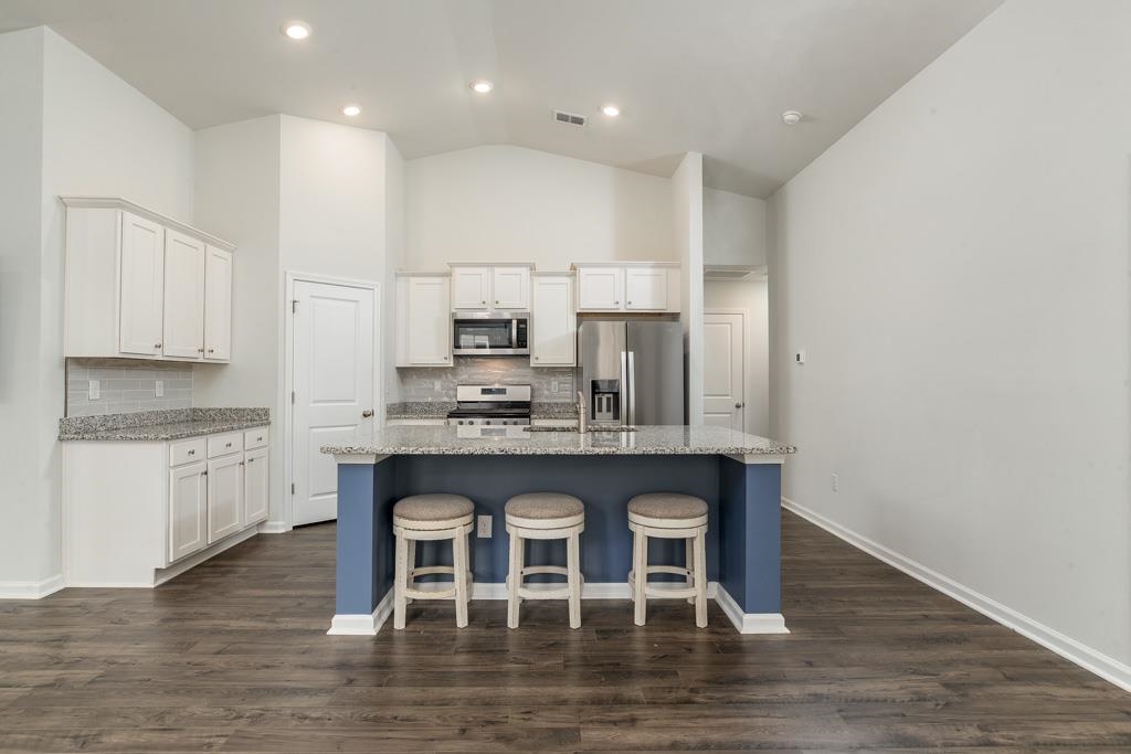 1843 Berkley Village Loop Property Photo 15