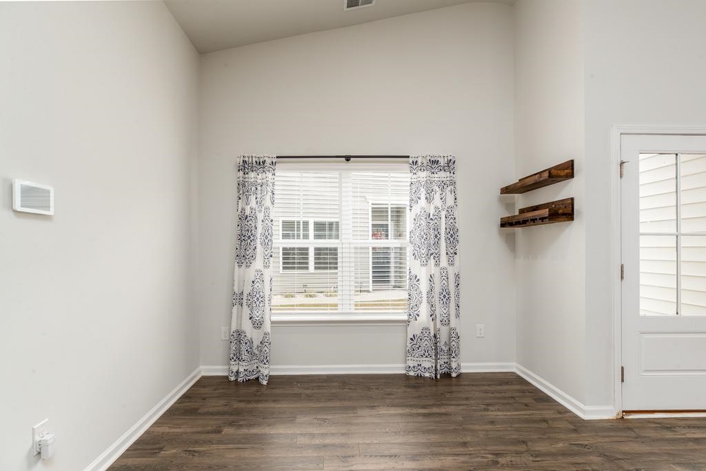 1843 Berkley Village Loop Property Photo 17