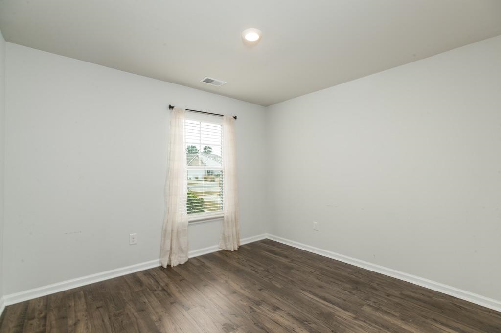 1843 Berkley Village Loop Property Photo 18