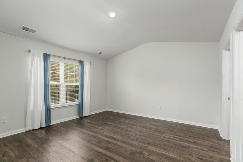 1843 Berkley Village Loop Property Photo 23