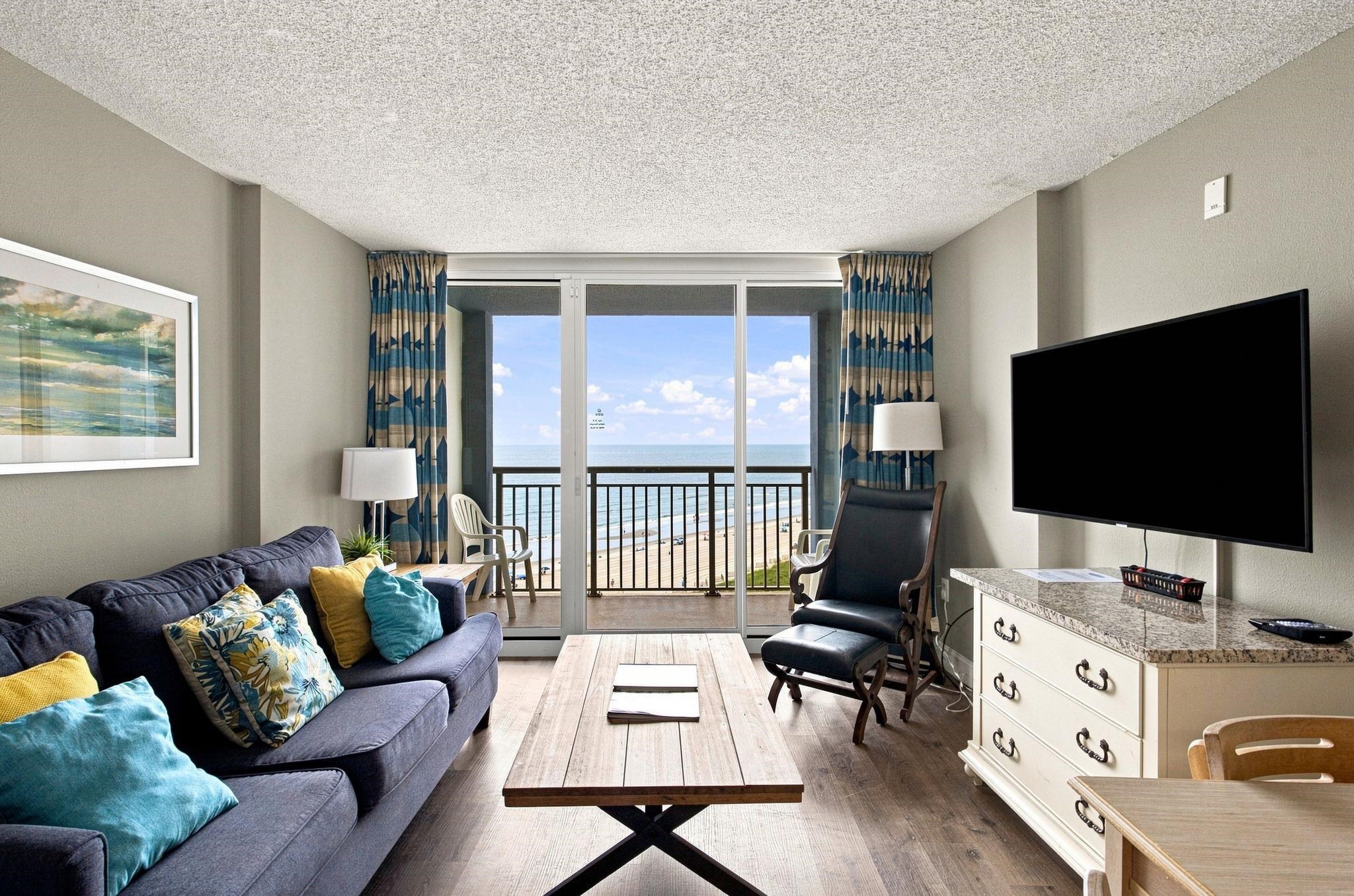 300 N Ocean Blvd. Property Photo 2