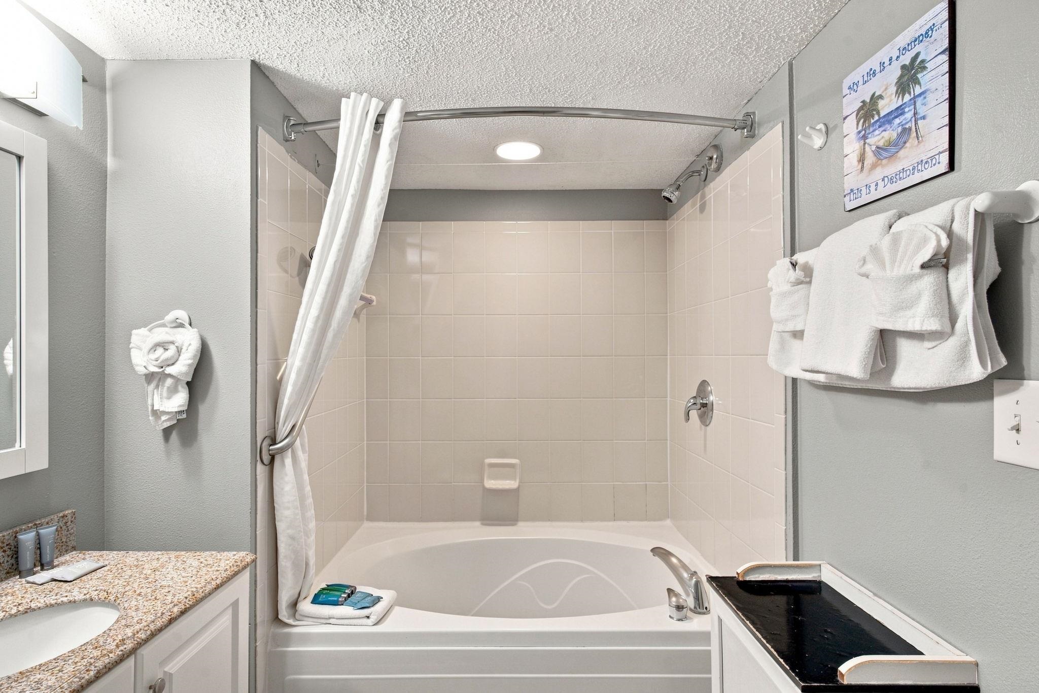300 N Ocean Blvd. Property Photo 15
