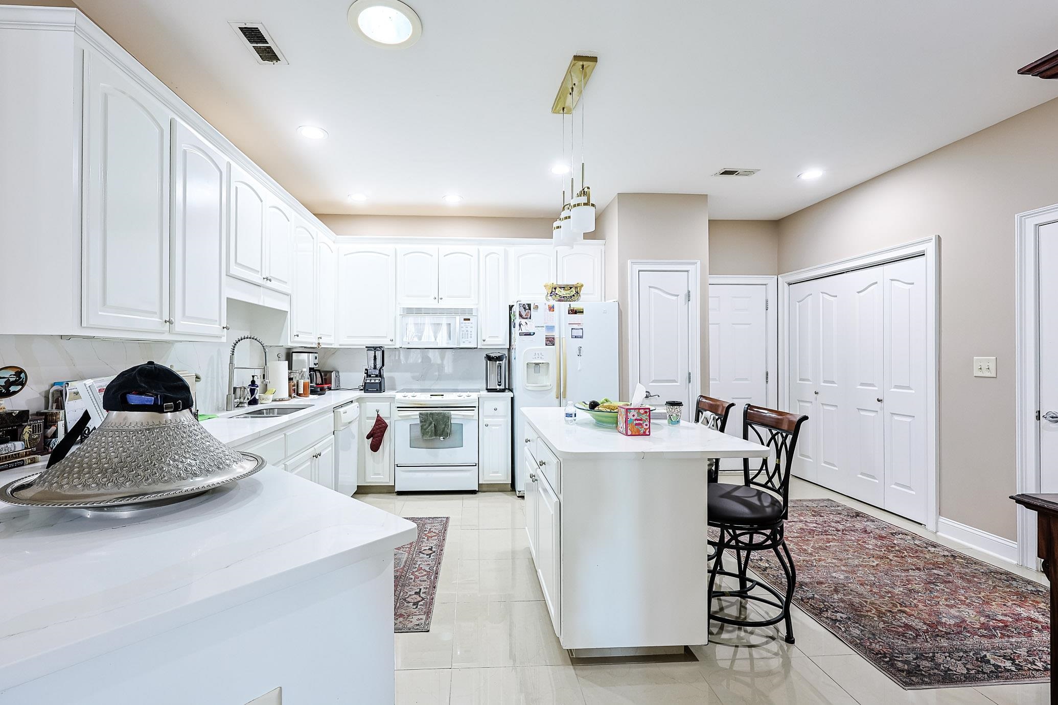 1457 Saint Thomas Circle Property Photo 7
