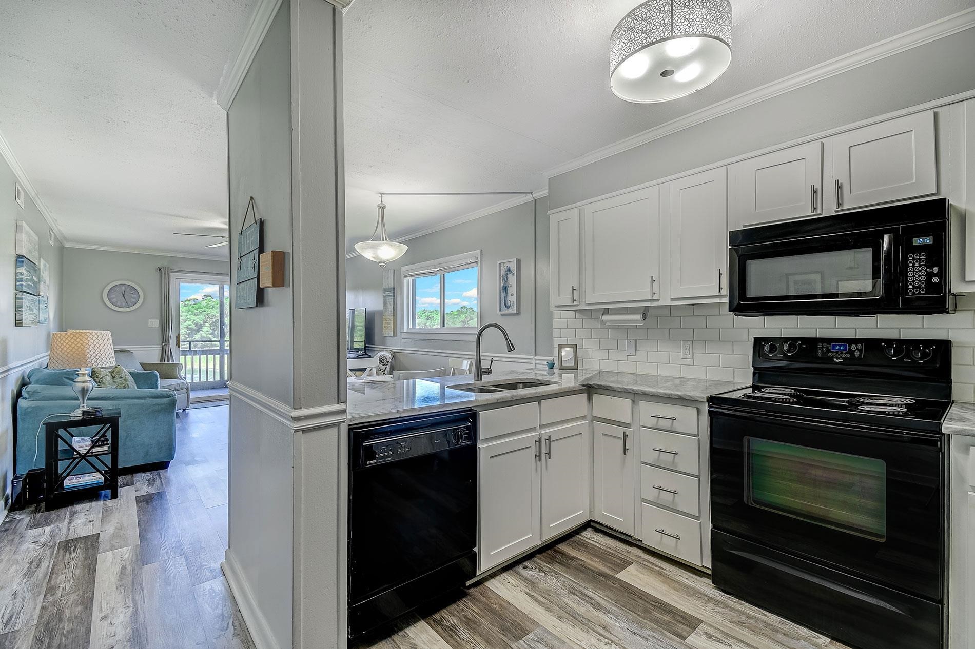 9501 Shore Dr. Property Photo 13