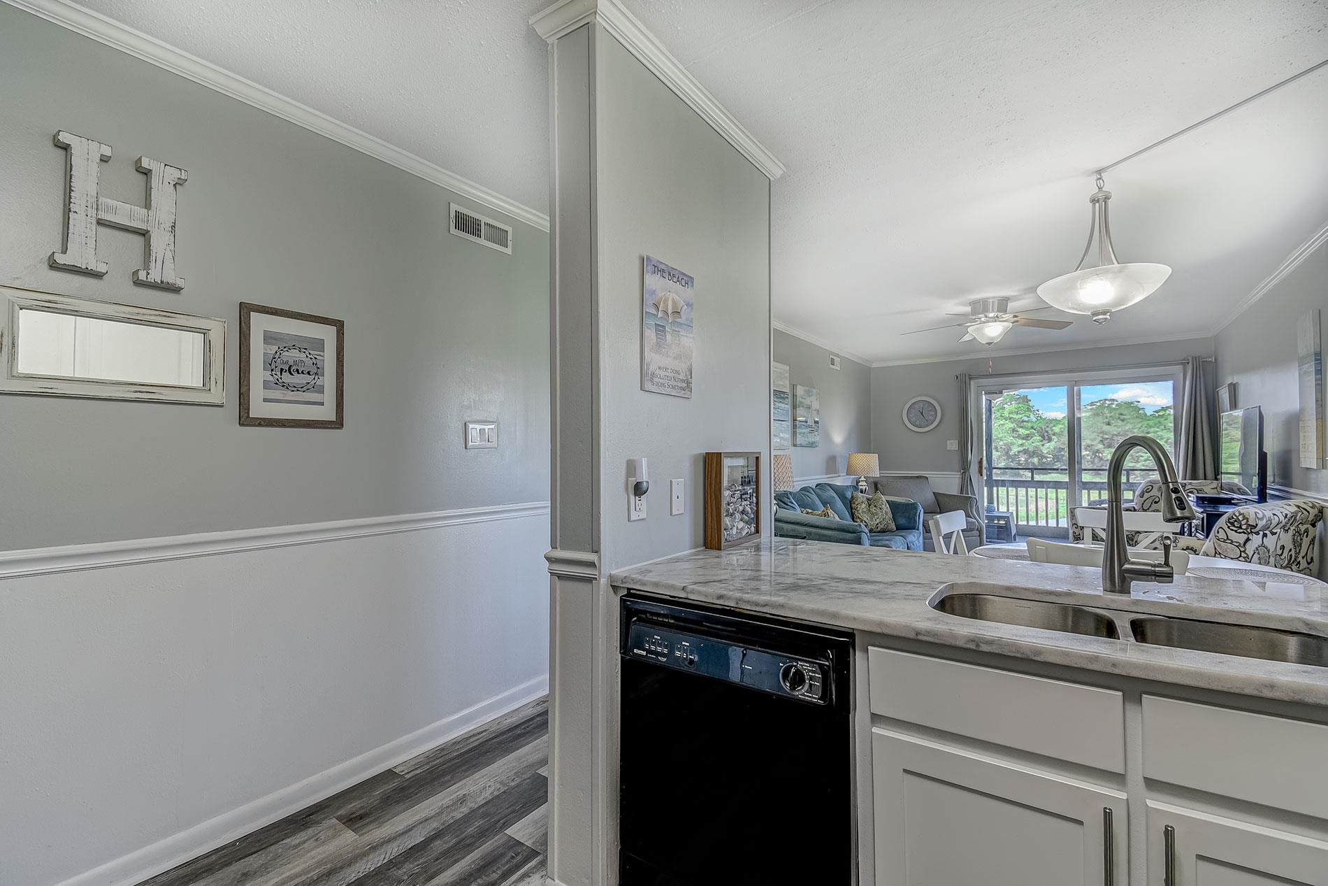 9501 Shore Dr. Property Photo 14