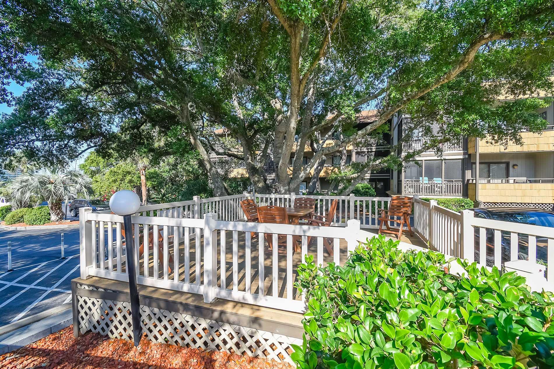 9501 Shore Dr. Property Photo 32