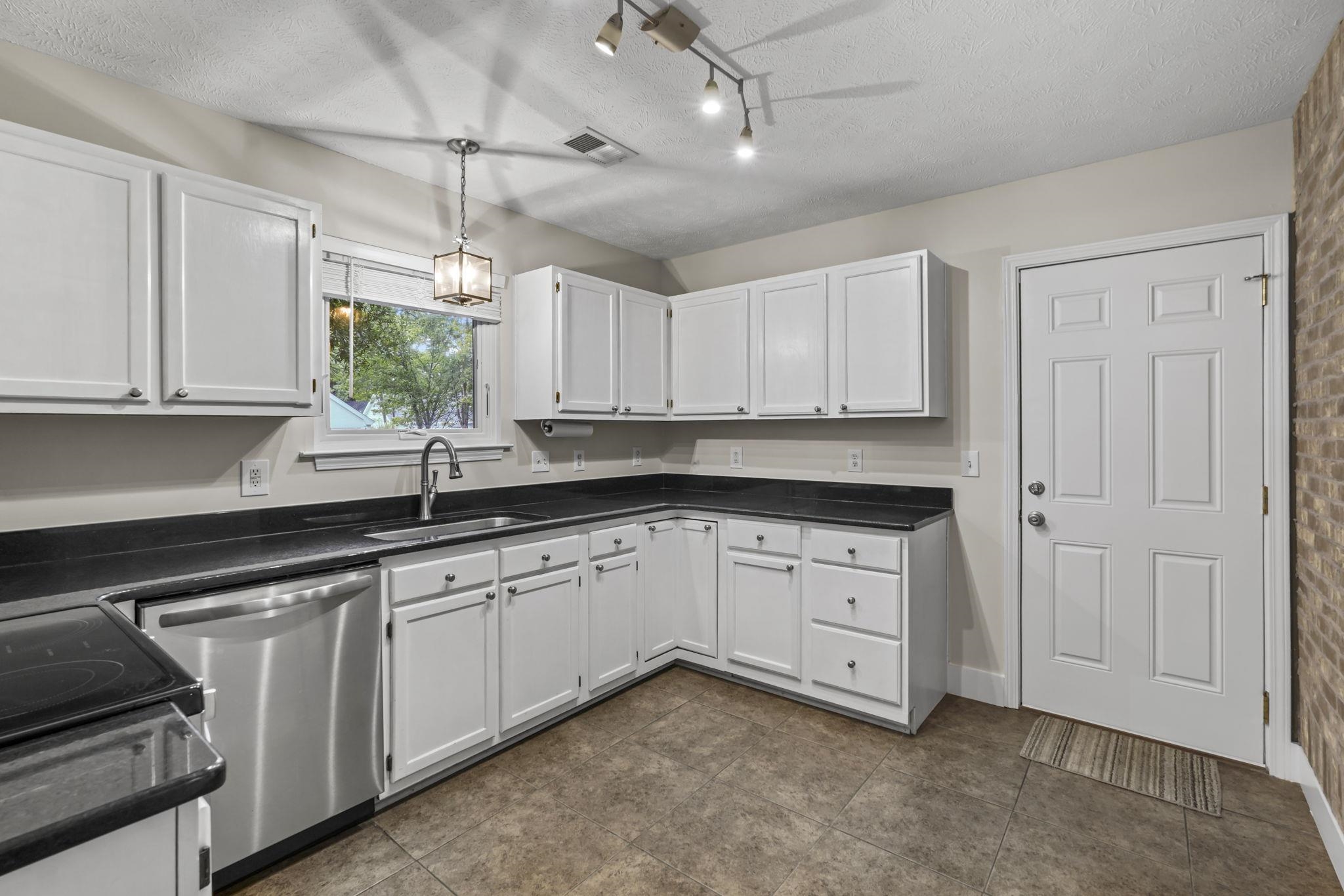 254 Reef Run Rd. Property Photo 4