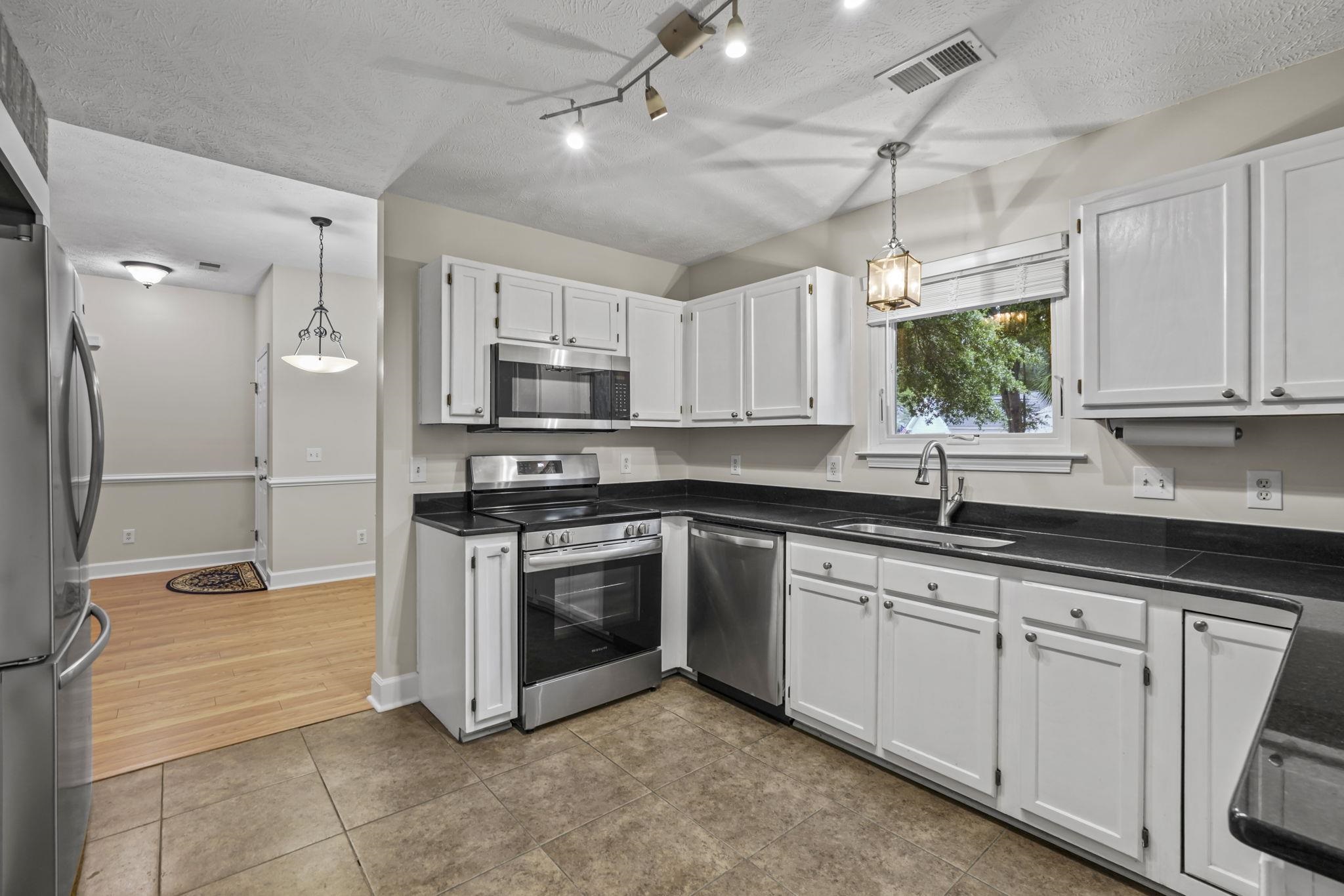 254 Reef Run Rd. Property Photo 5