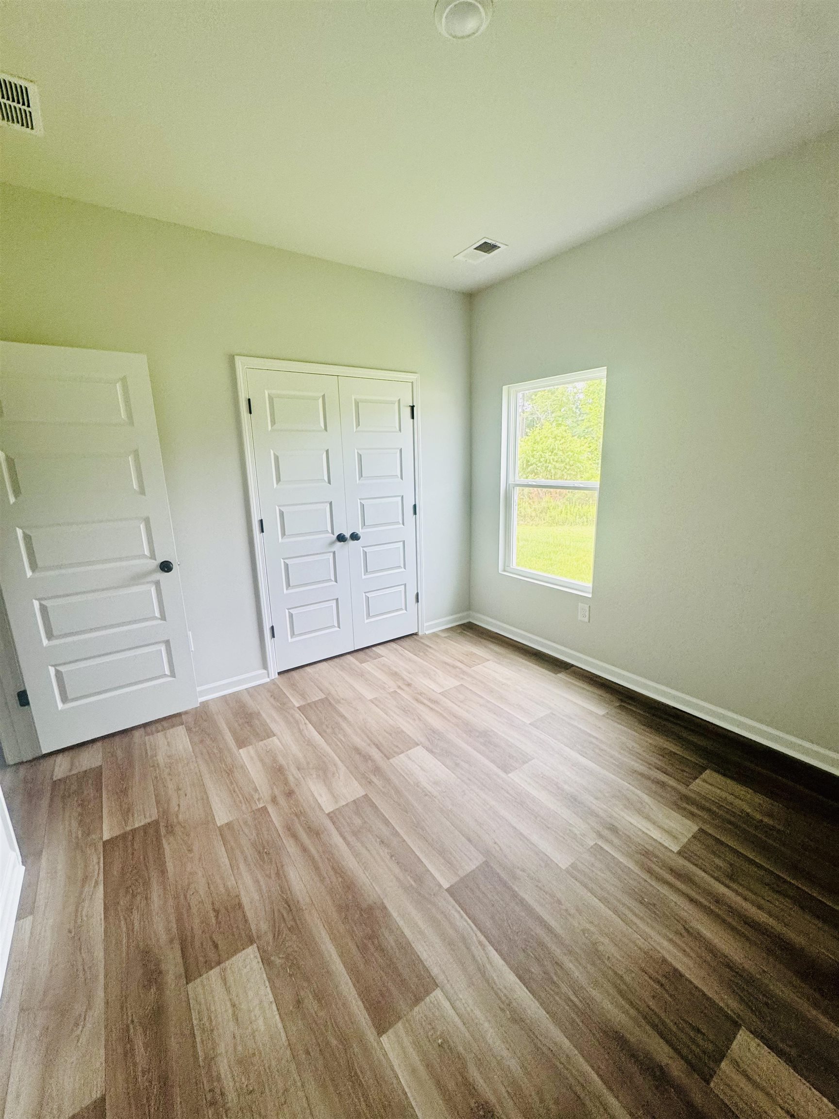 409 Sweet Vernal St Property Photo 14