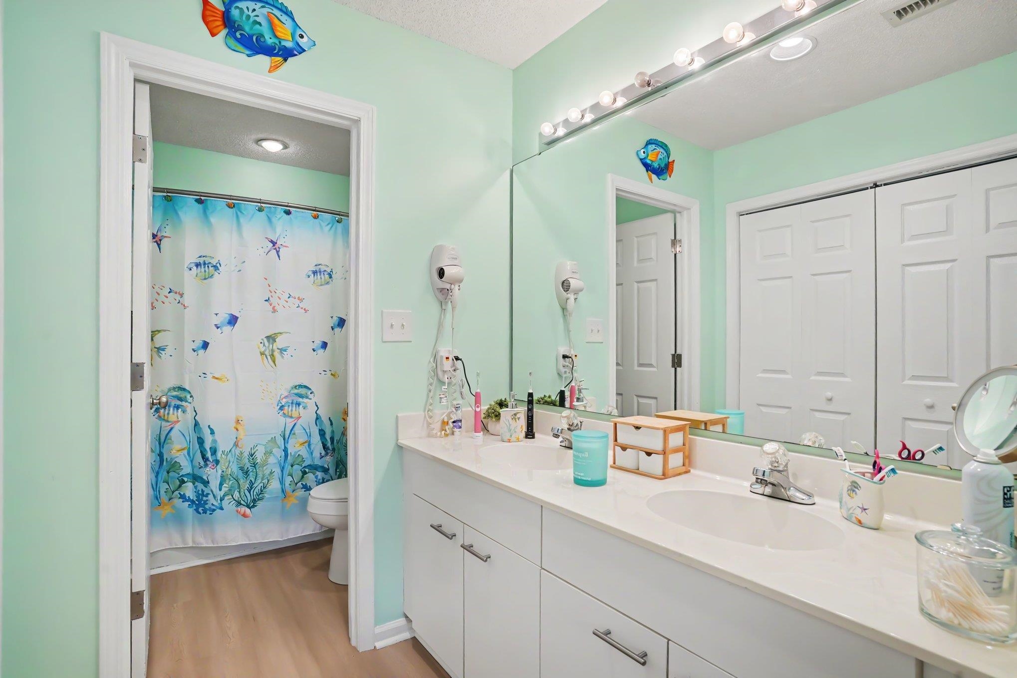 425 Appledore Circle Property Photo 16