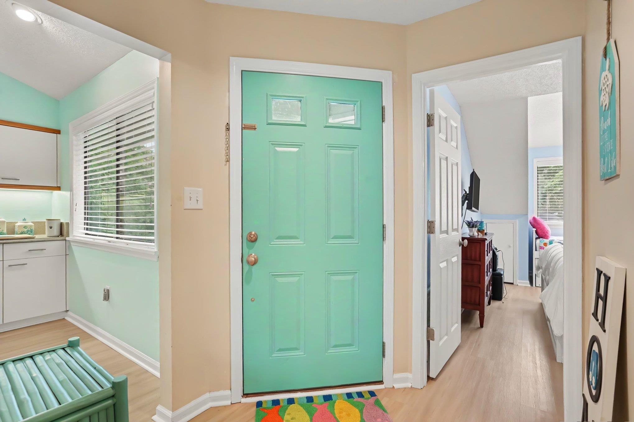 425 Appledore Circle Property Photo 18