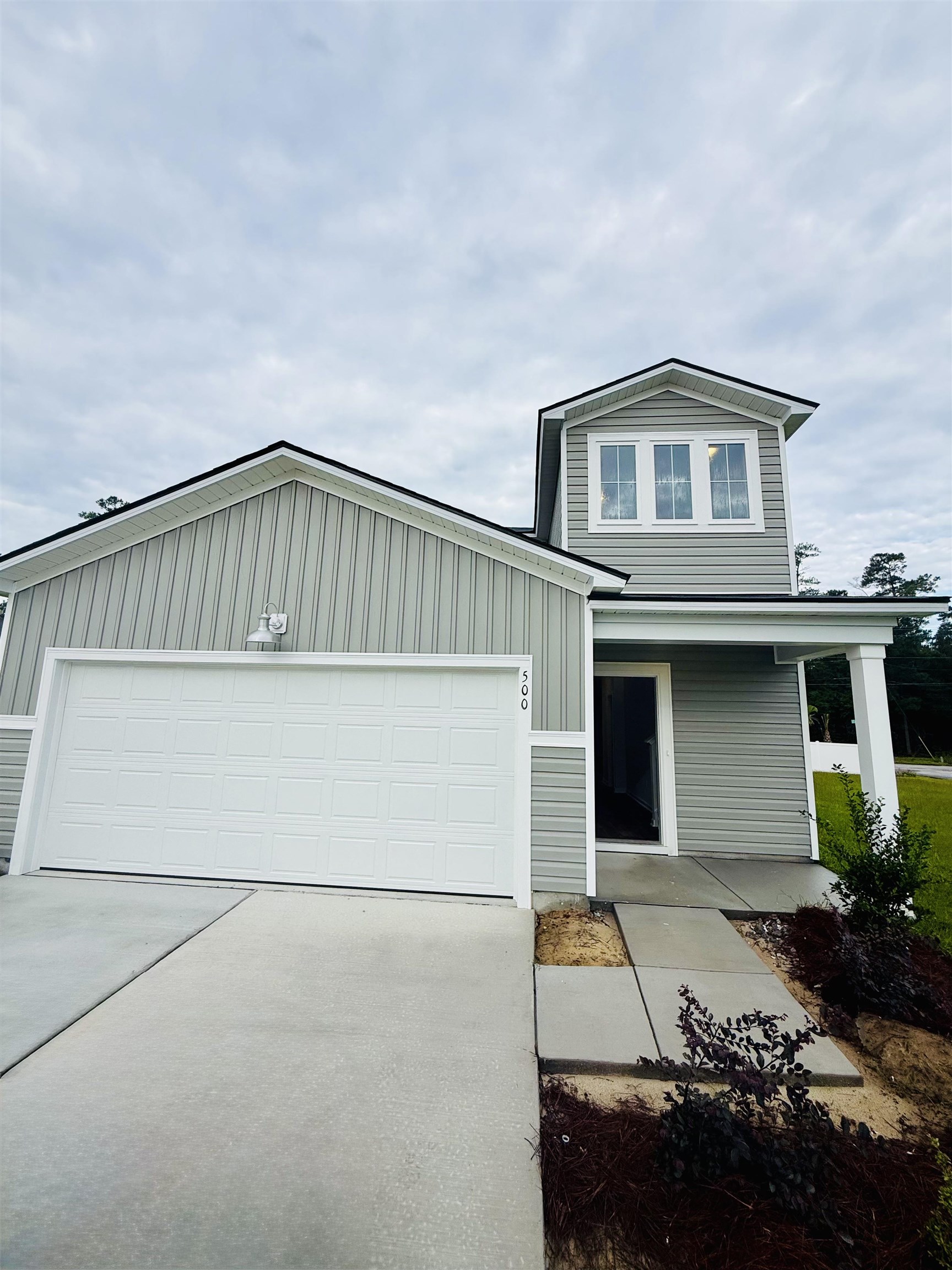 500 Cambria Dr Property Photo 1