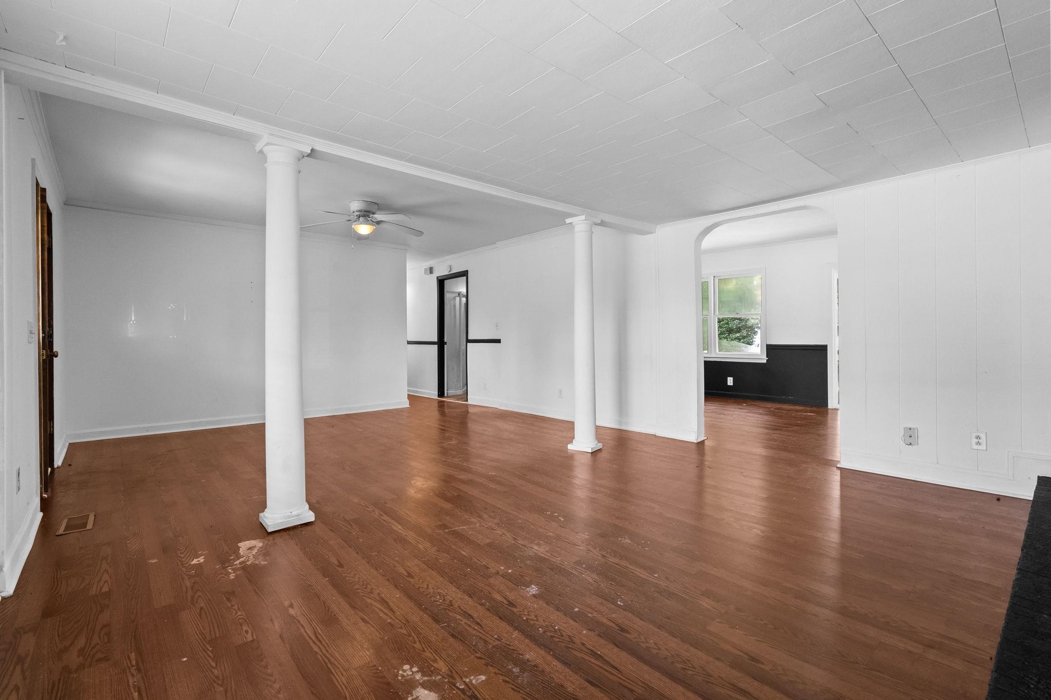 409 E Melrose St. Property Photo 13