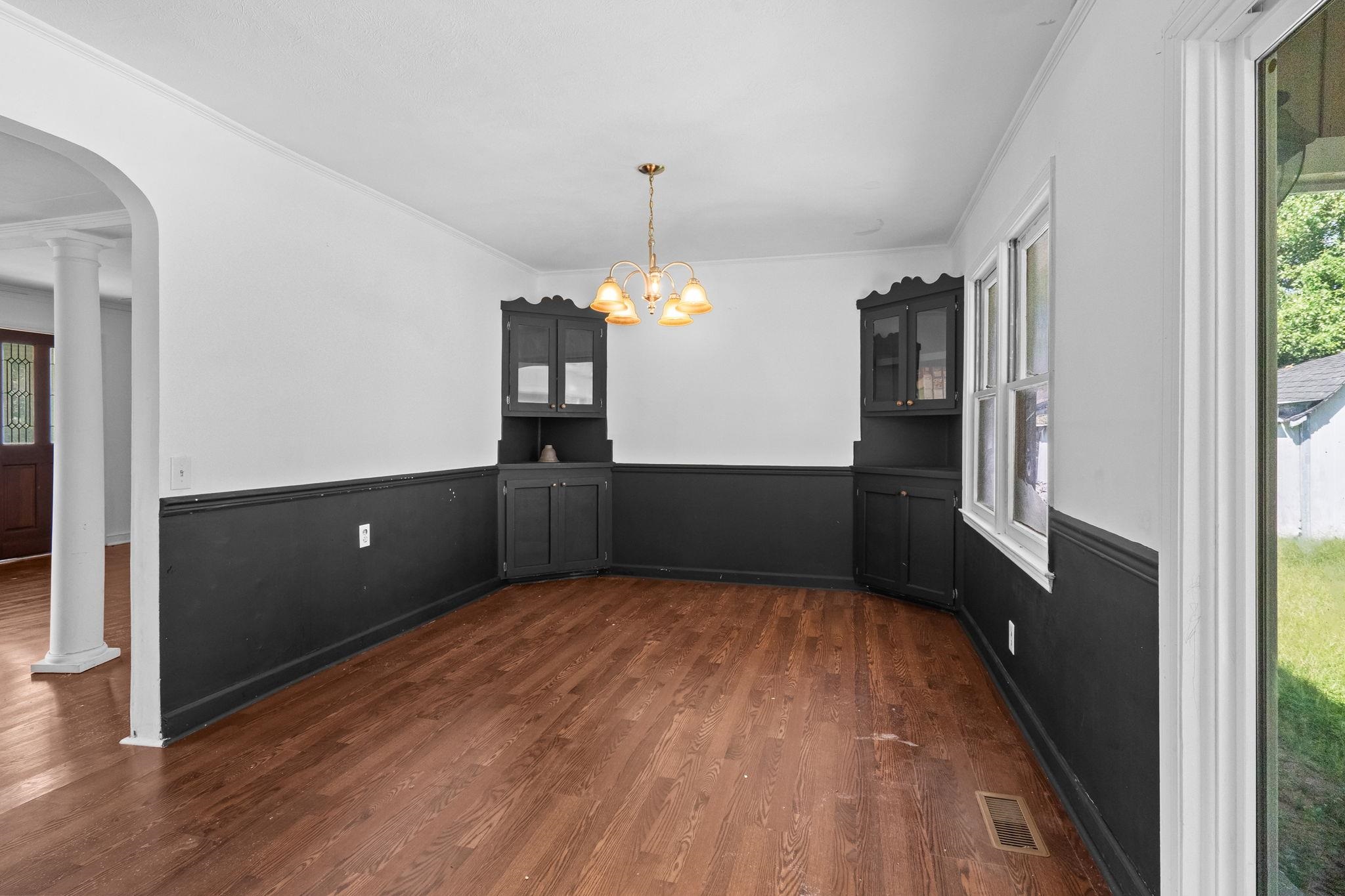409 E Melrose St. Property Photo 16