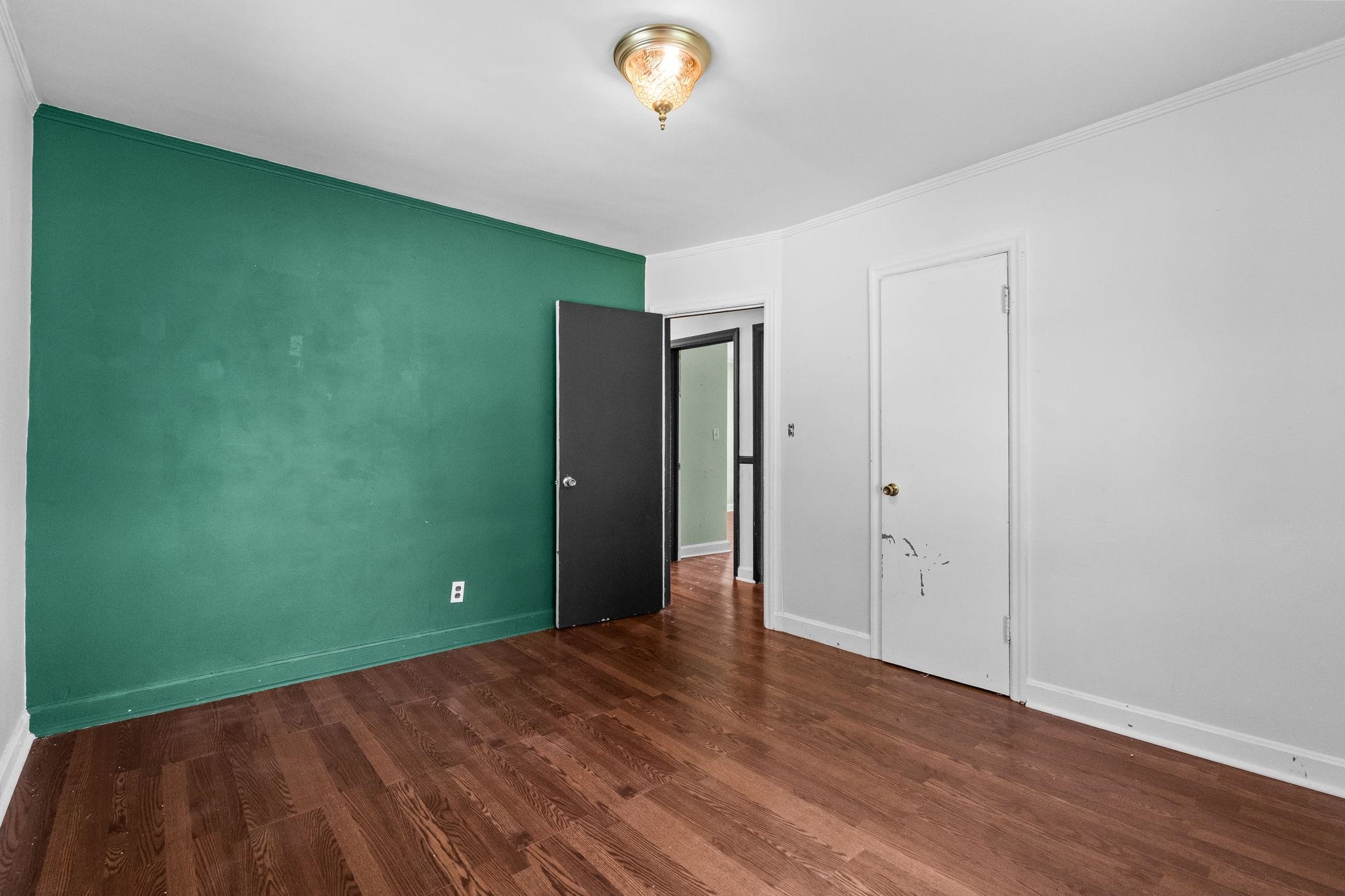 409 E Melrose St. Property Photo 30