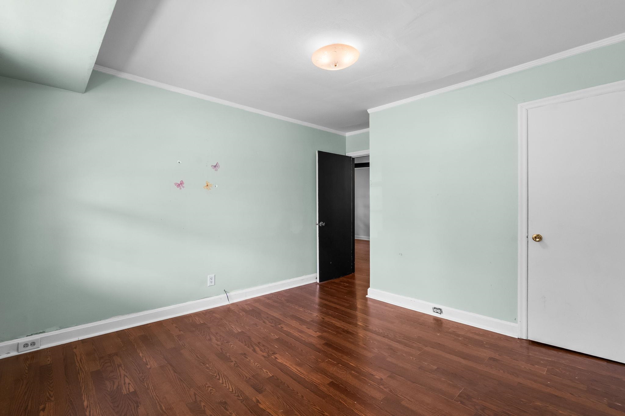 409 E Melrose St. Property Photo 32