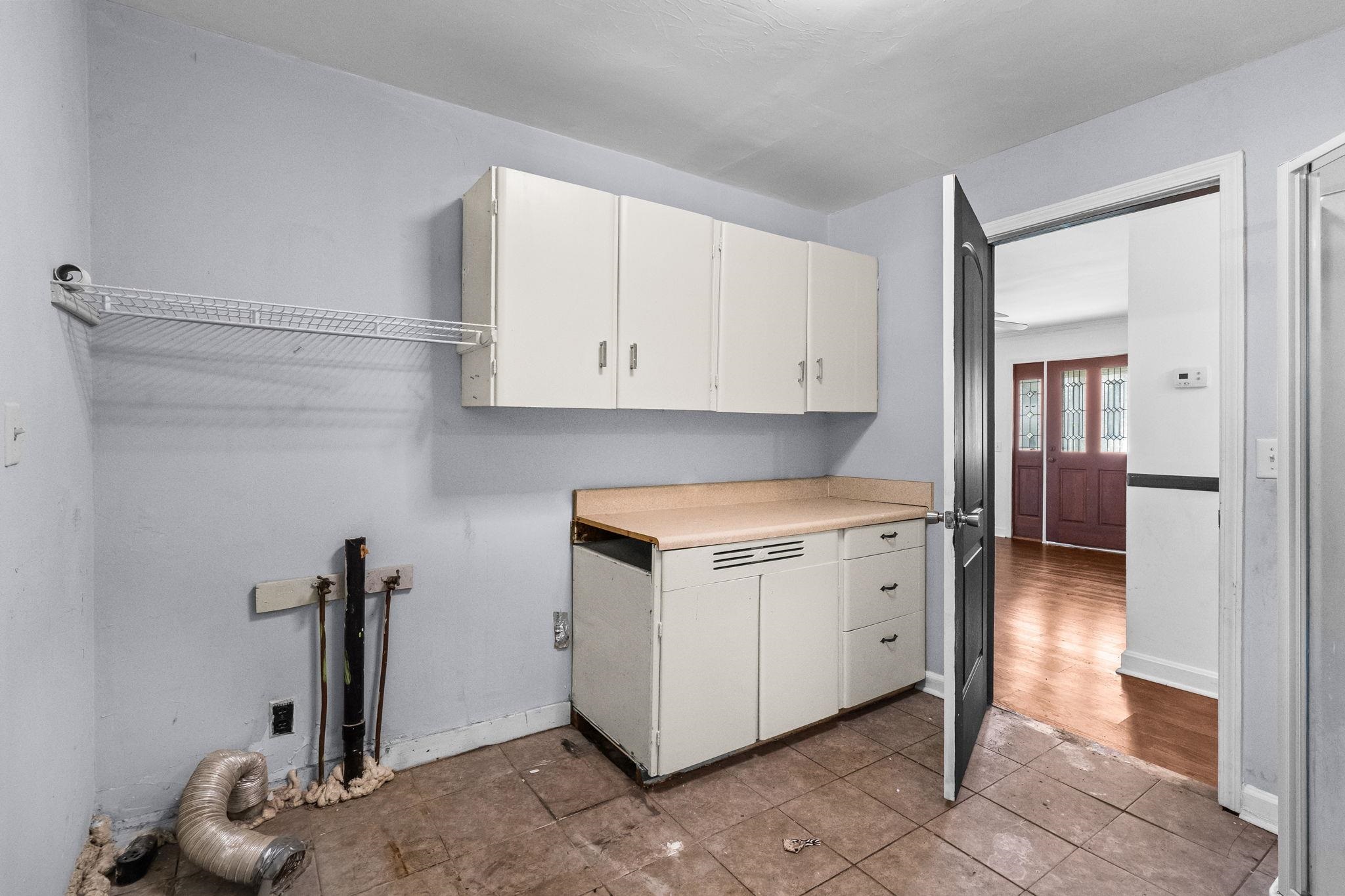 409 E Melrose St. Property Photo 35