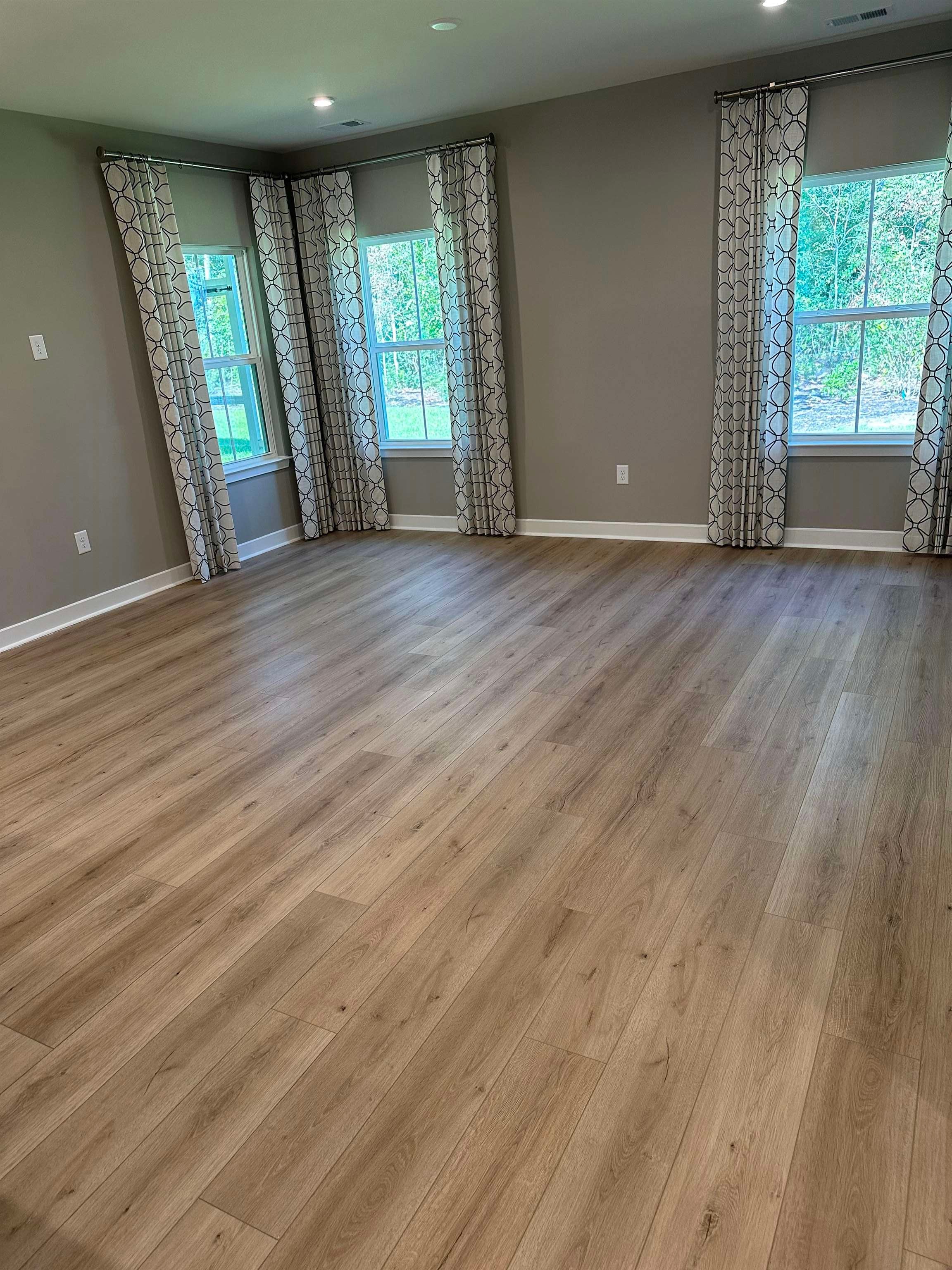 1513 Hope Pointe Dr Property Photo 2
