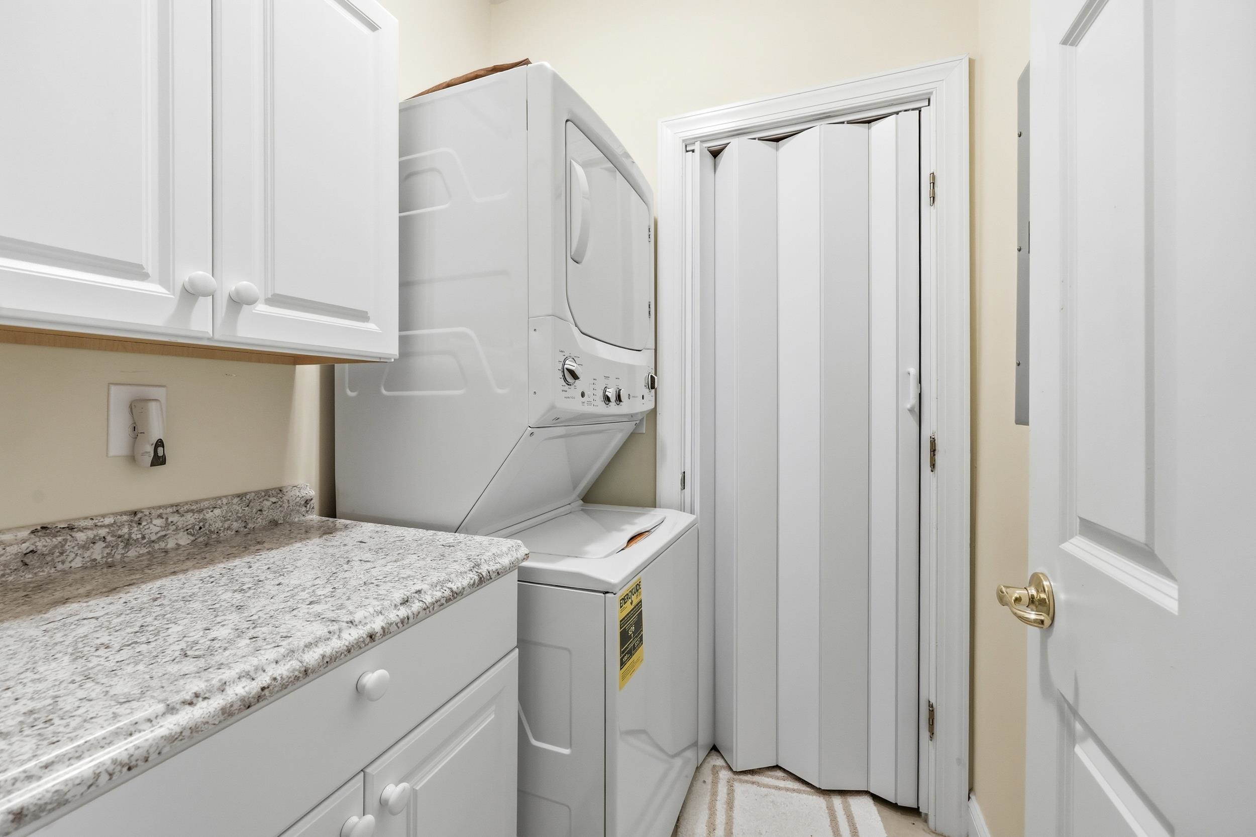 1106 Louise Costin Ln. Property Photo 9