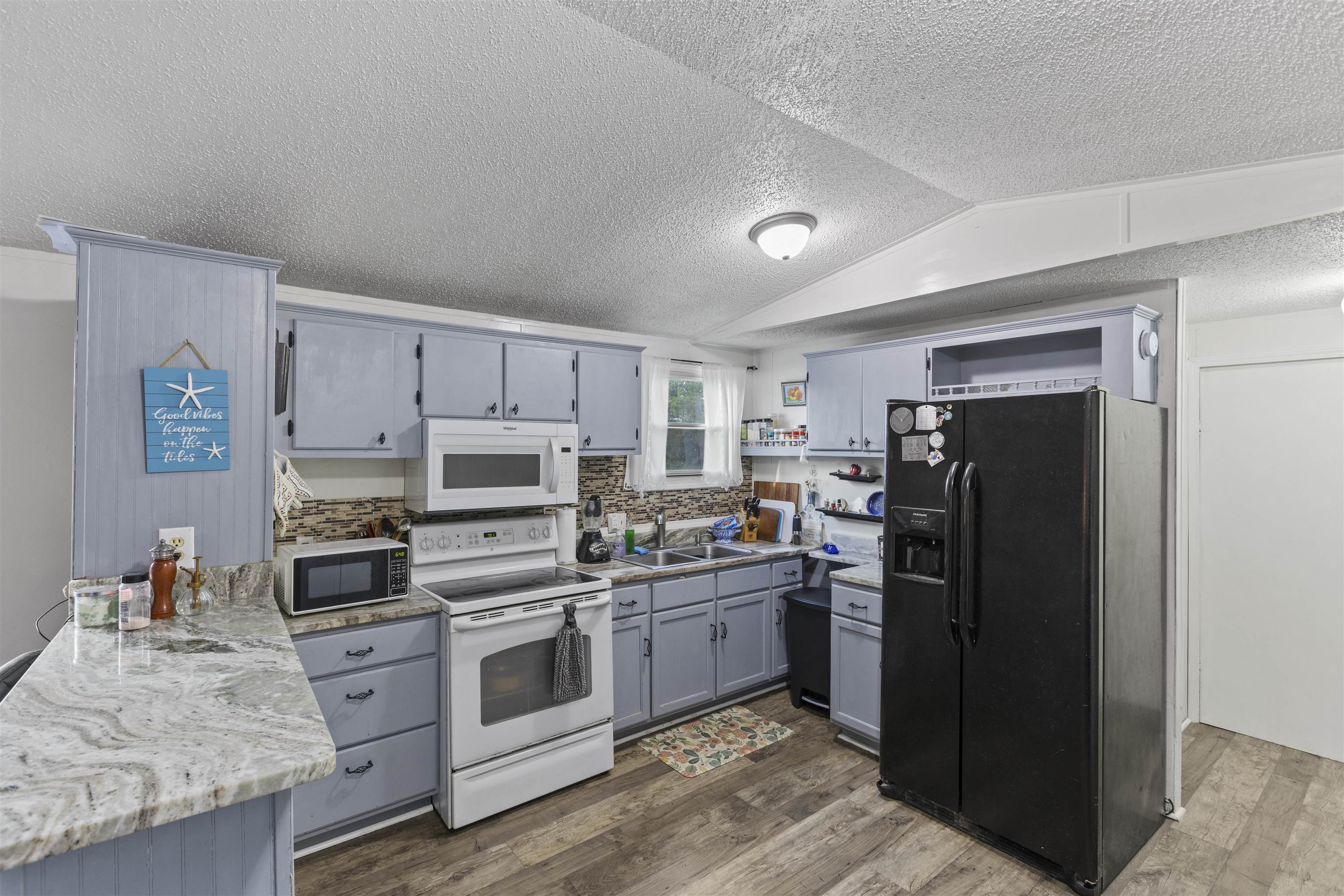 3102 Buckeye Ln. Property Photo 6