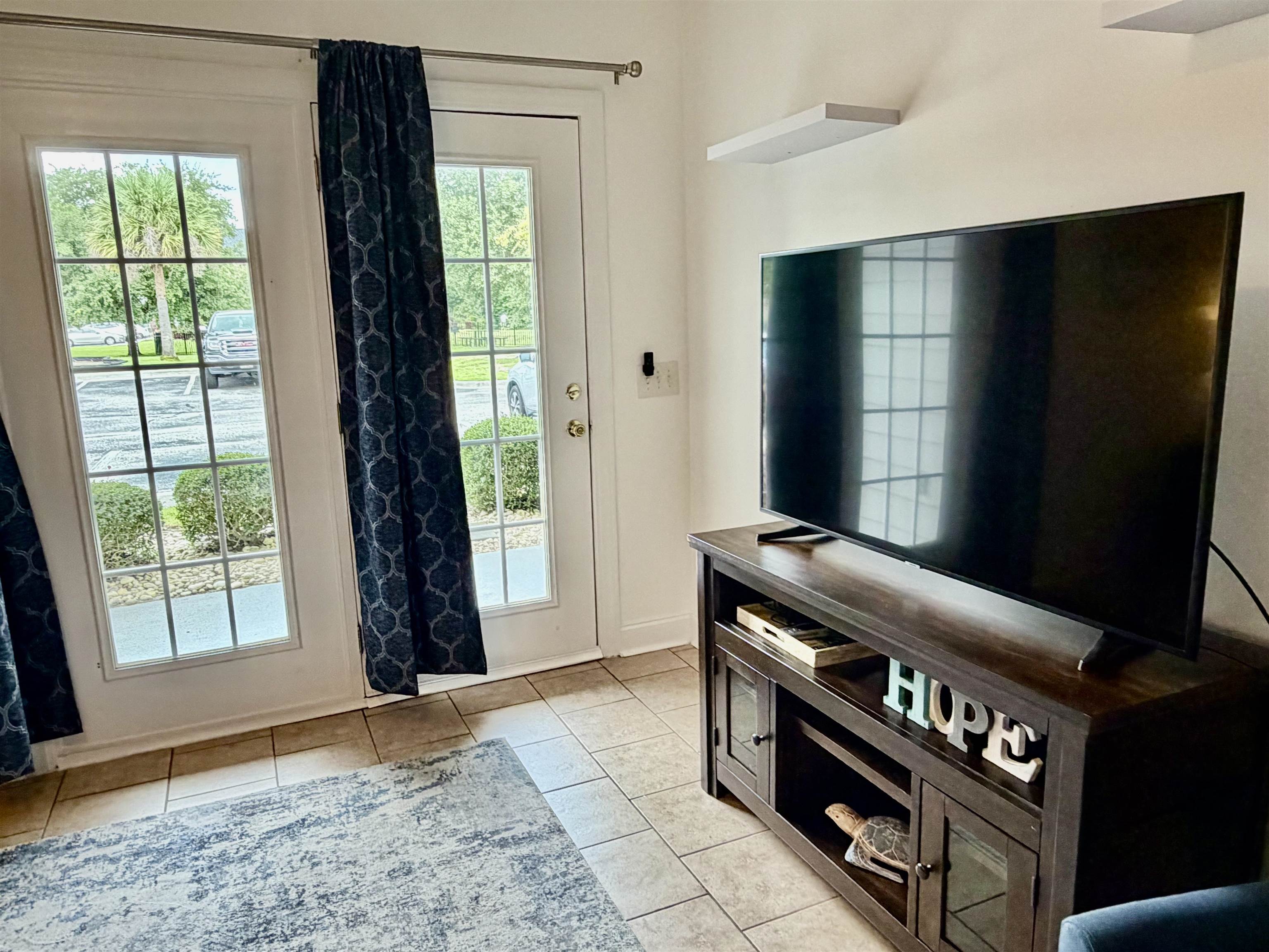 2049 Silver Crest Dr. Property Photo 13
