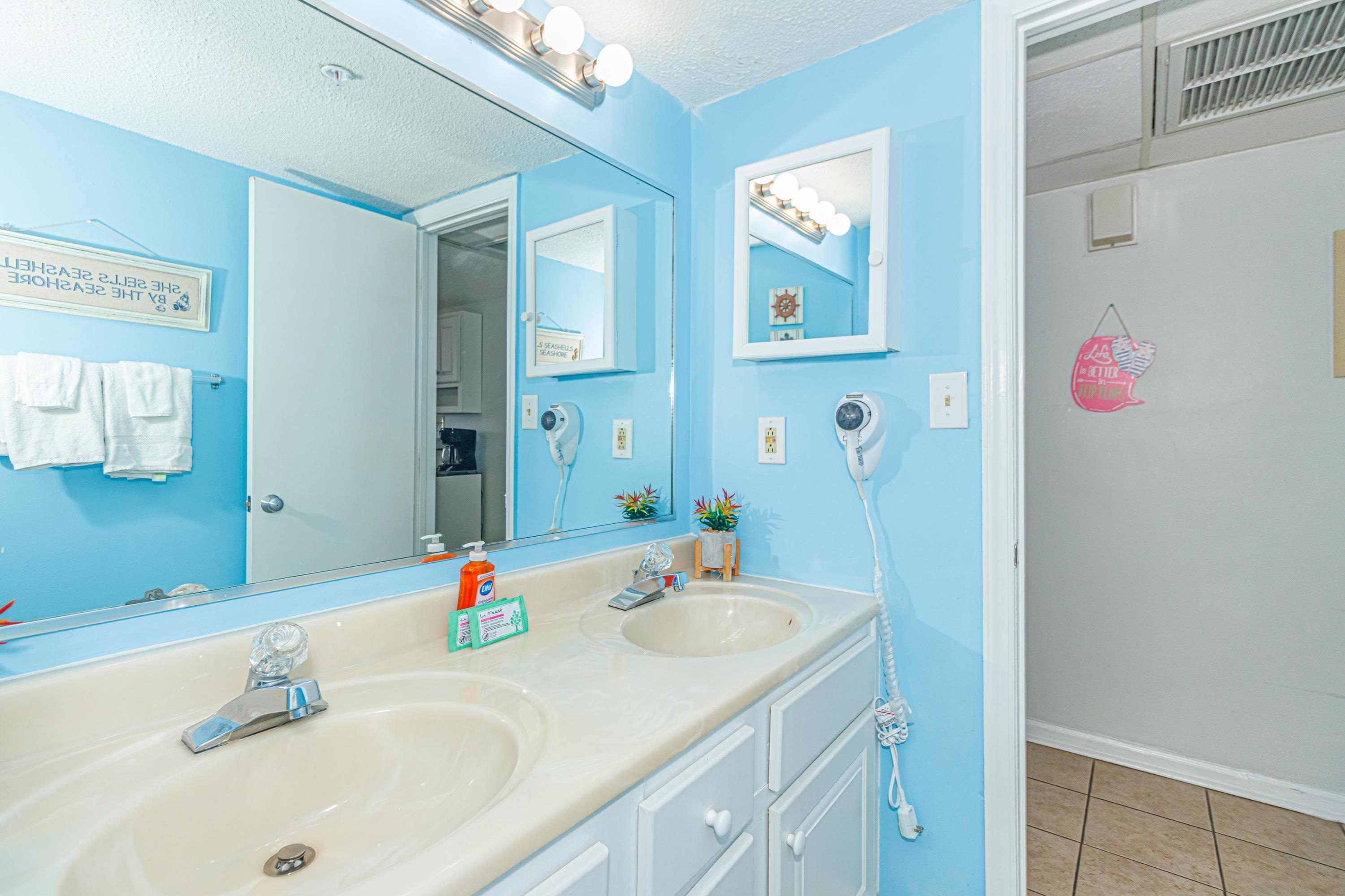 2310 N Ocean Blvd. Property Photo 22