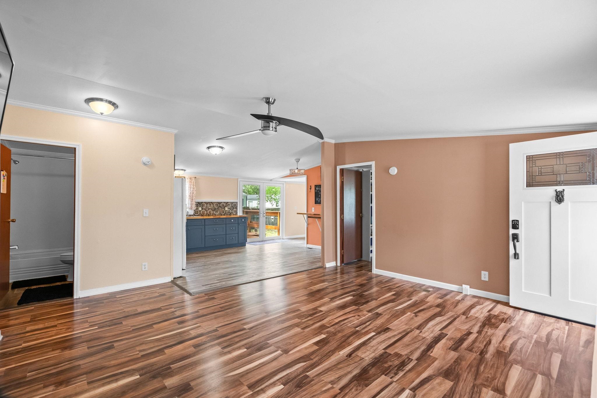 425 Sand Hill Dr. Property Photo 7